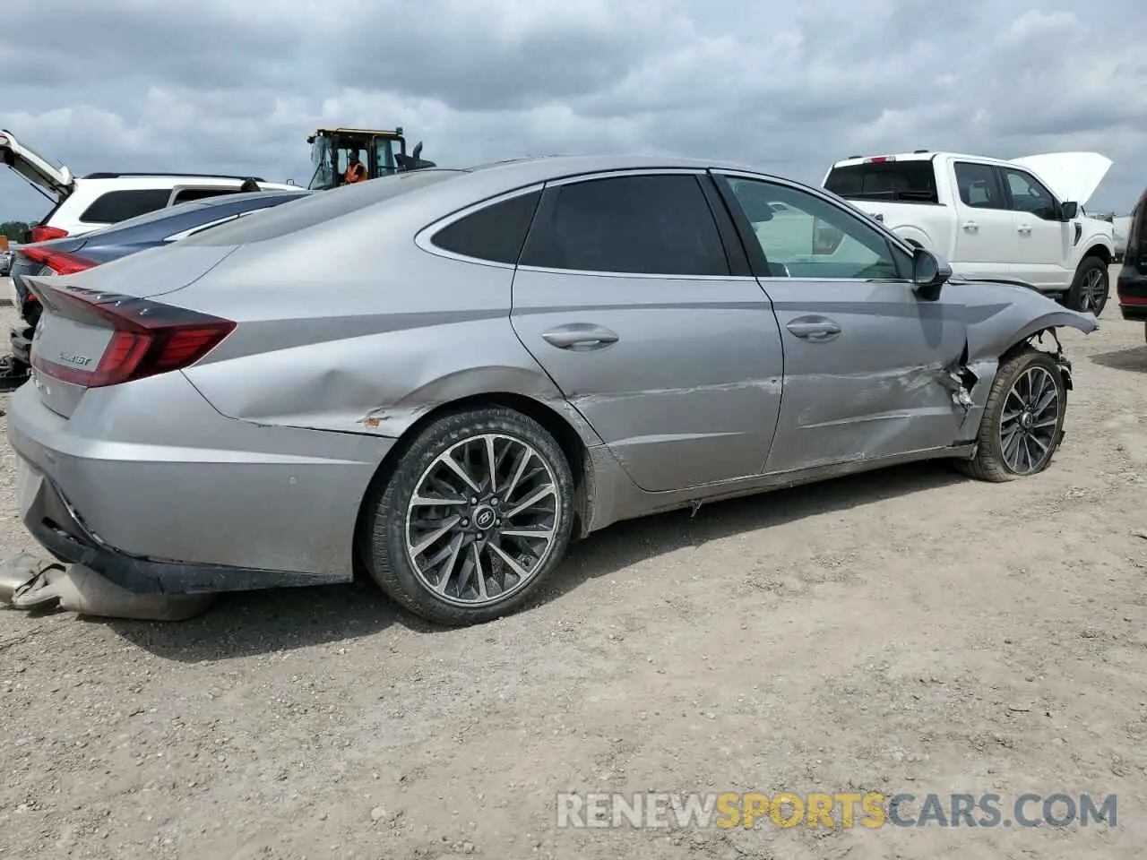 3 Photograph of a damaged car KMHL34J23PA275552 HYUNDAI SONATA 2023