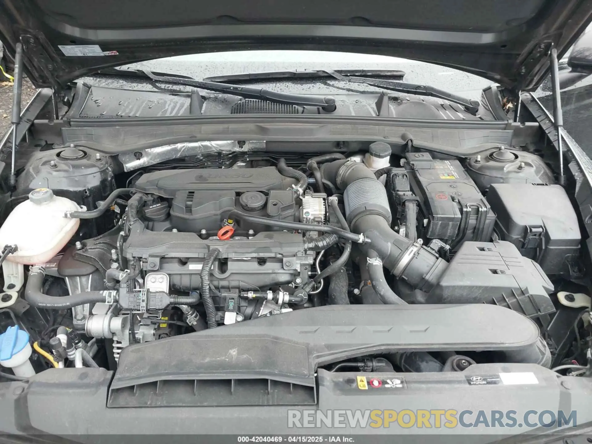 10 Photograph of a damaged car KMHL34J25PA252905 HYUNDAI SONATA 2023