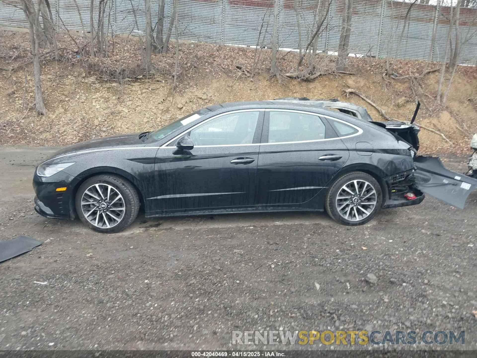 14 Photograph of a damaged car KMHL34J25PA252905 HYUNDAI SONATA 2023