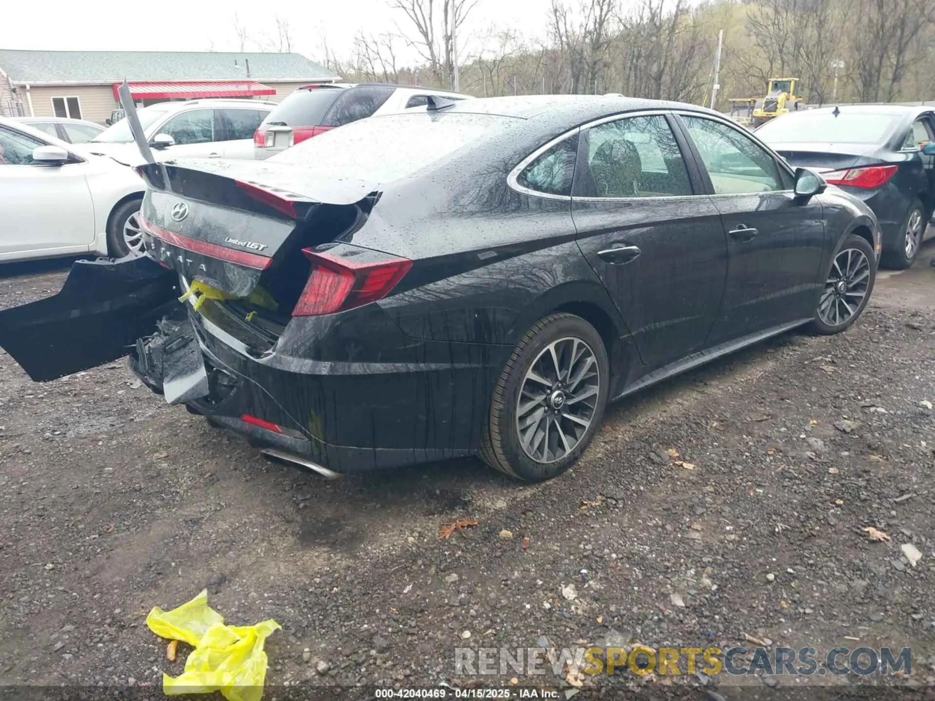 4 Photograph of a damaged car KMHL34J25PA252905 HYUNDAI SONATA 2023