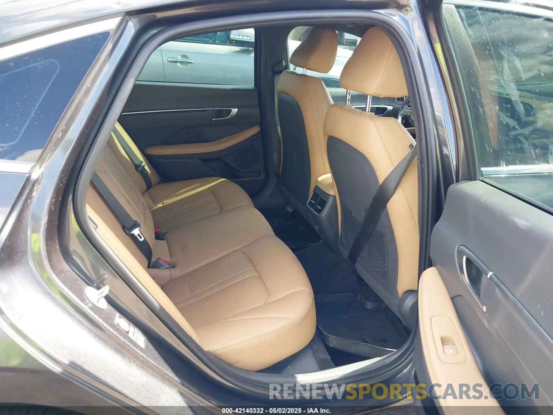 8 Photograph of a damaged car KMHL34J29PA337777 HYUNDAI SONATA 2023