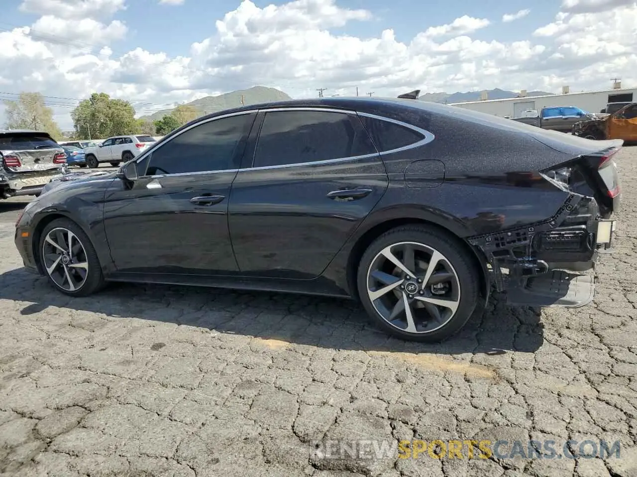 2 Photograph of a damaged car KMHL44J22PA263373 HYUNDAI SONATA 2023