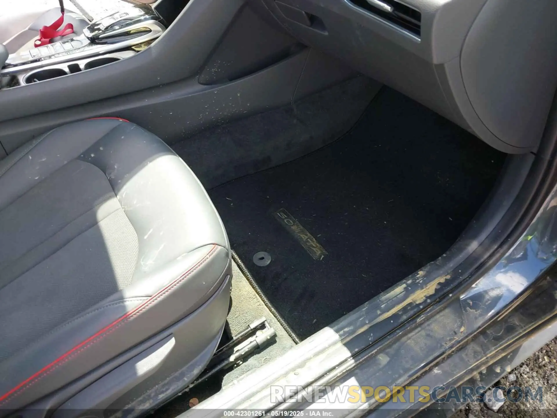 16 Photograph of a damaged car KMHL44J23PA252401 HYUNDAI SONATA 2023