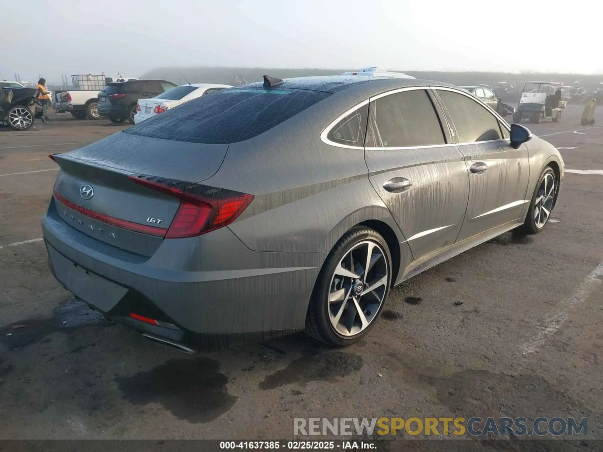 4 Photograph of a damaged car KMHL44J27PA289158 HYUNDAI SONATA 2023