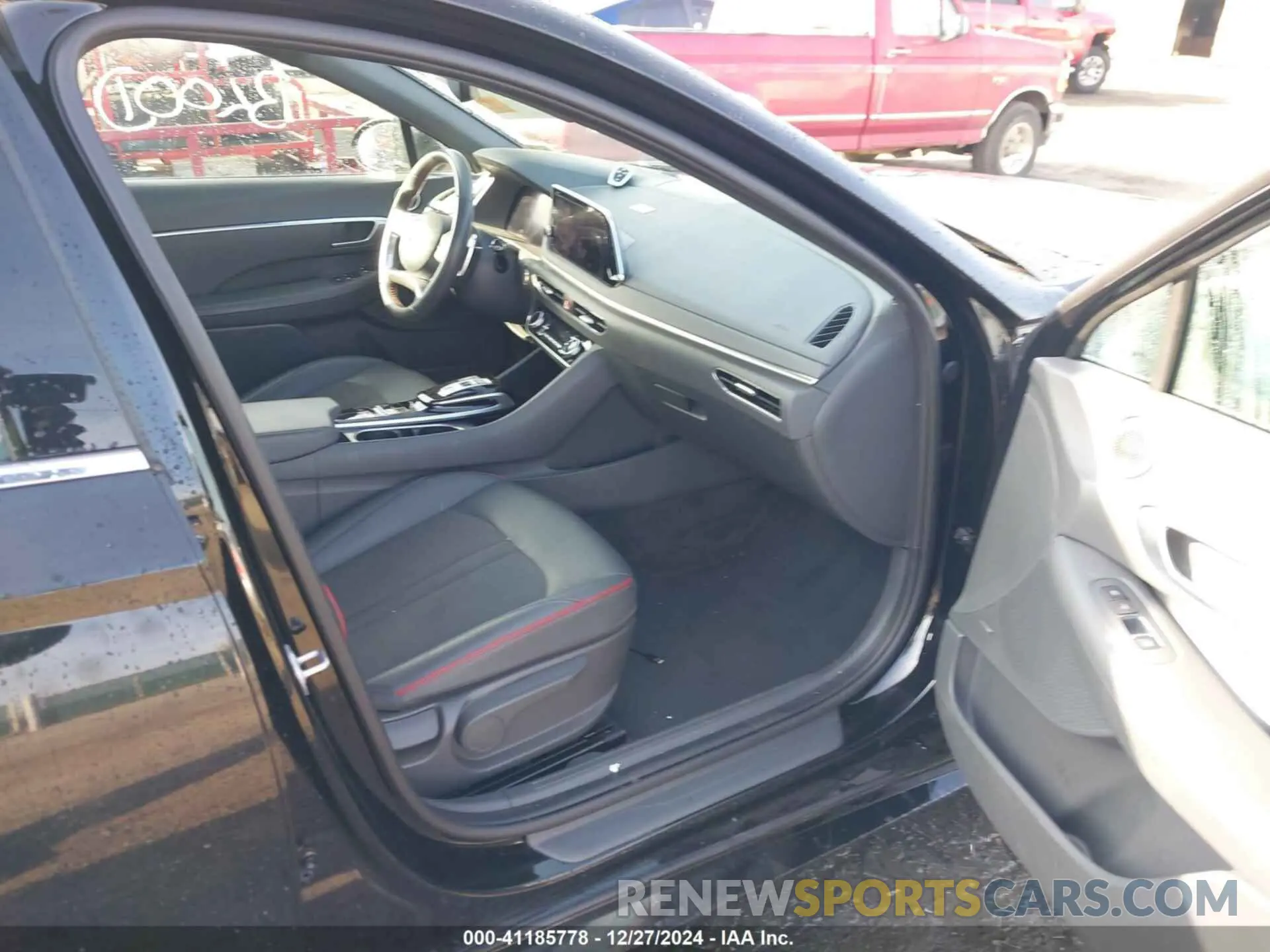 5 Photograph of a damaged car KMHL44J2XPA284990 HYUNDAI SONATA 2023