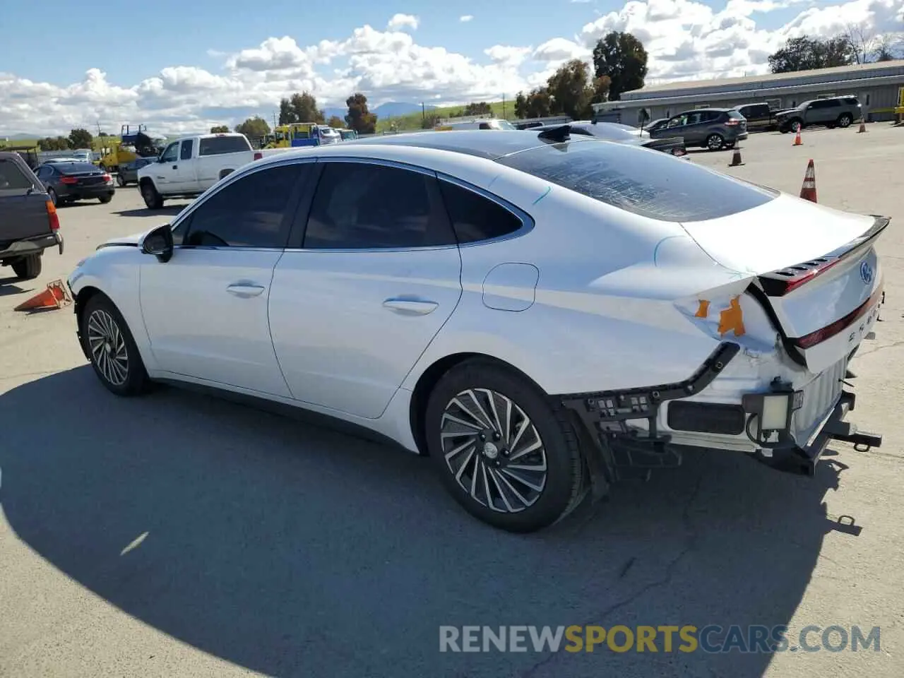 2 Photograph of a damaged car KMHL54JJ6PA065318 HYUNDAI SONATA 2023