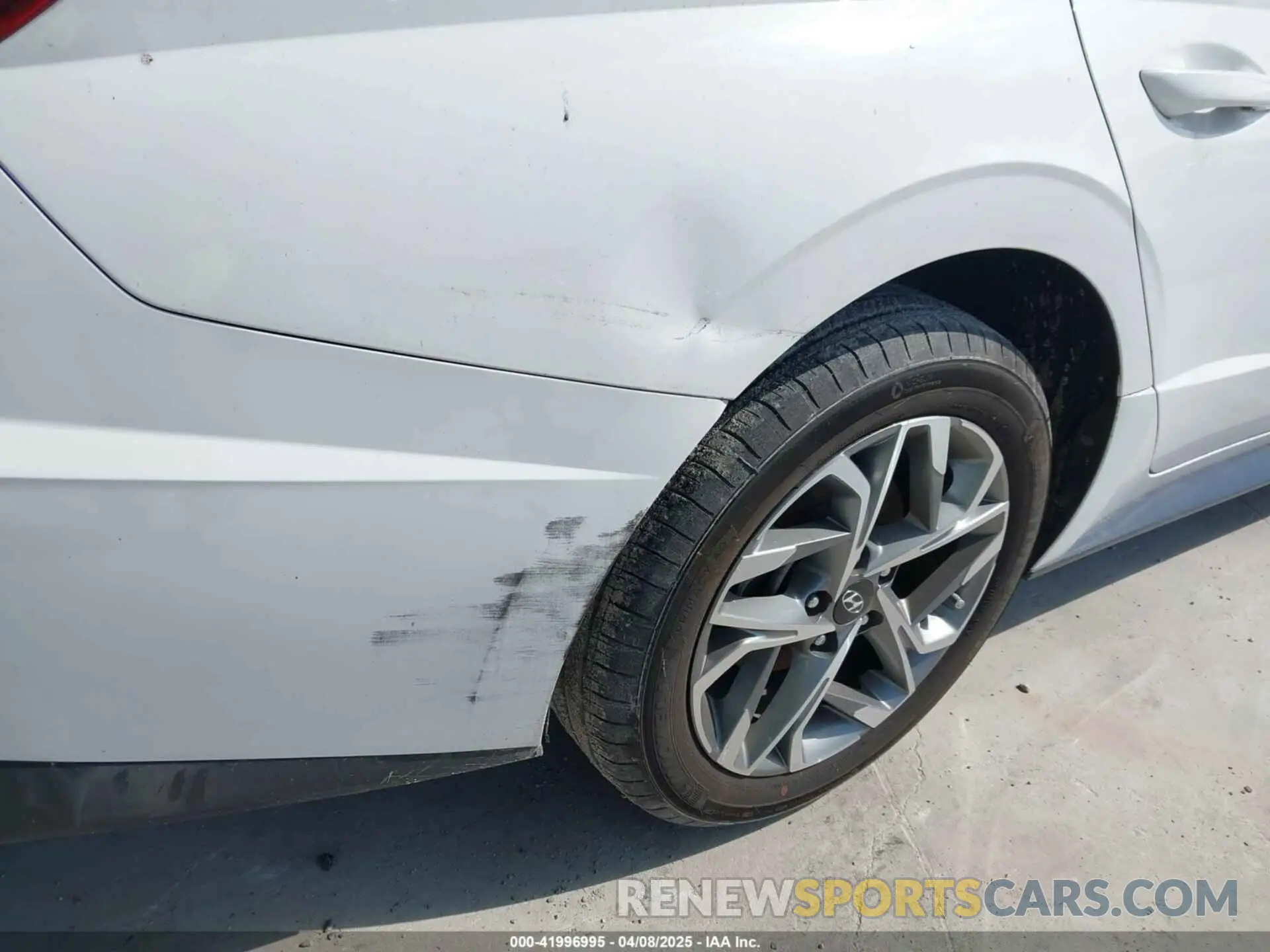 20 Photograph of a damaged car KMHL64JA0PA280223 HYUNDAI SONATA 2023