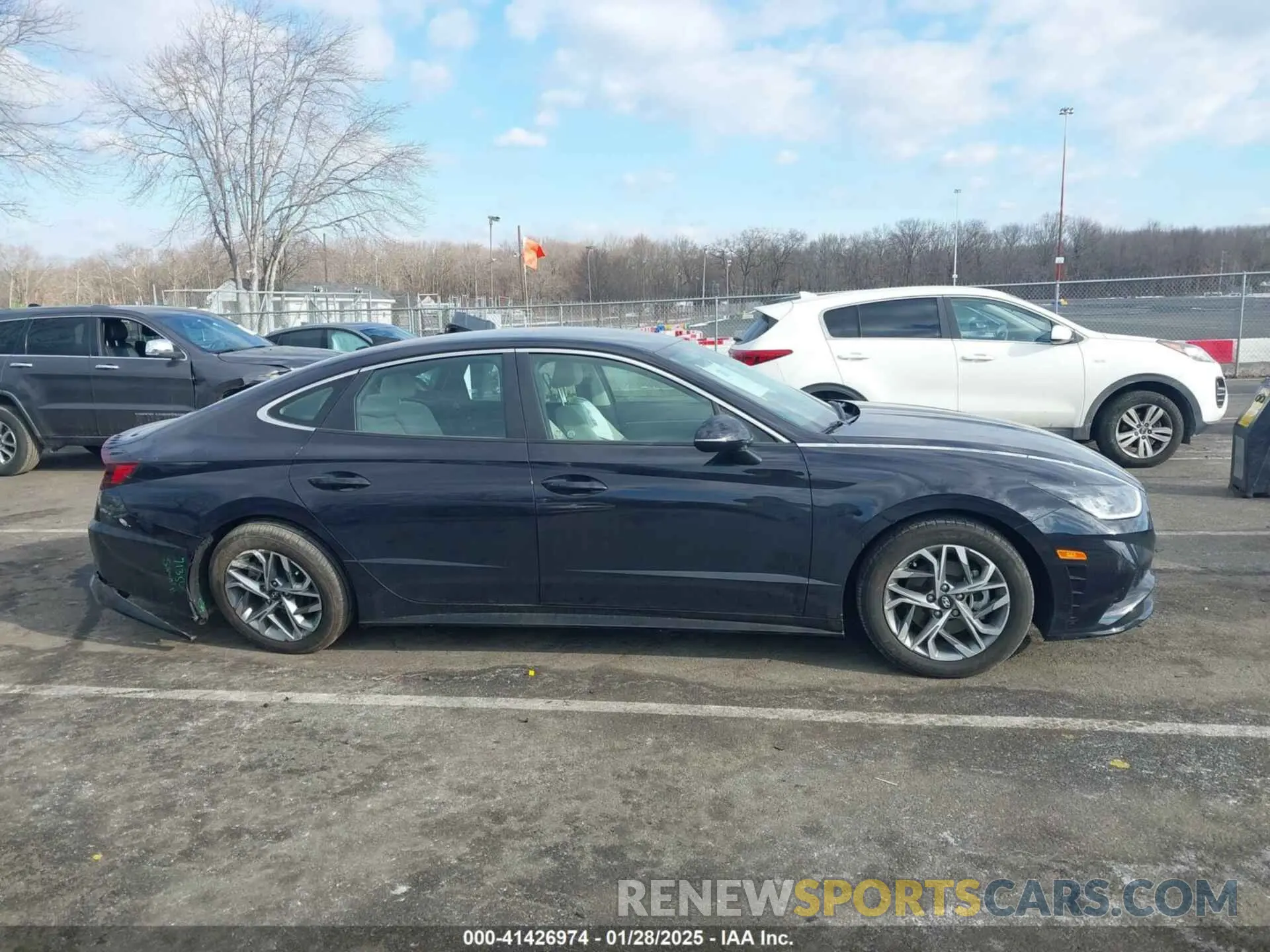 13 Photograph of a damaged car KMHL64JA1PA275970 HYUNDAI SONATA 2023