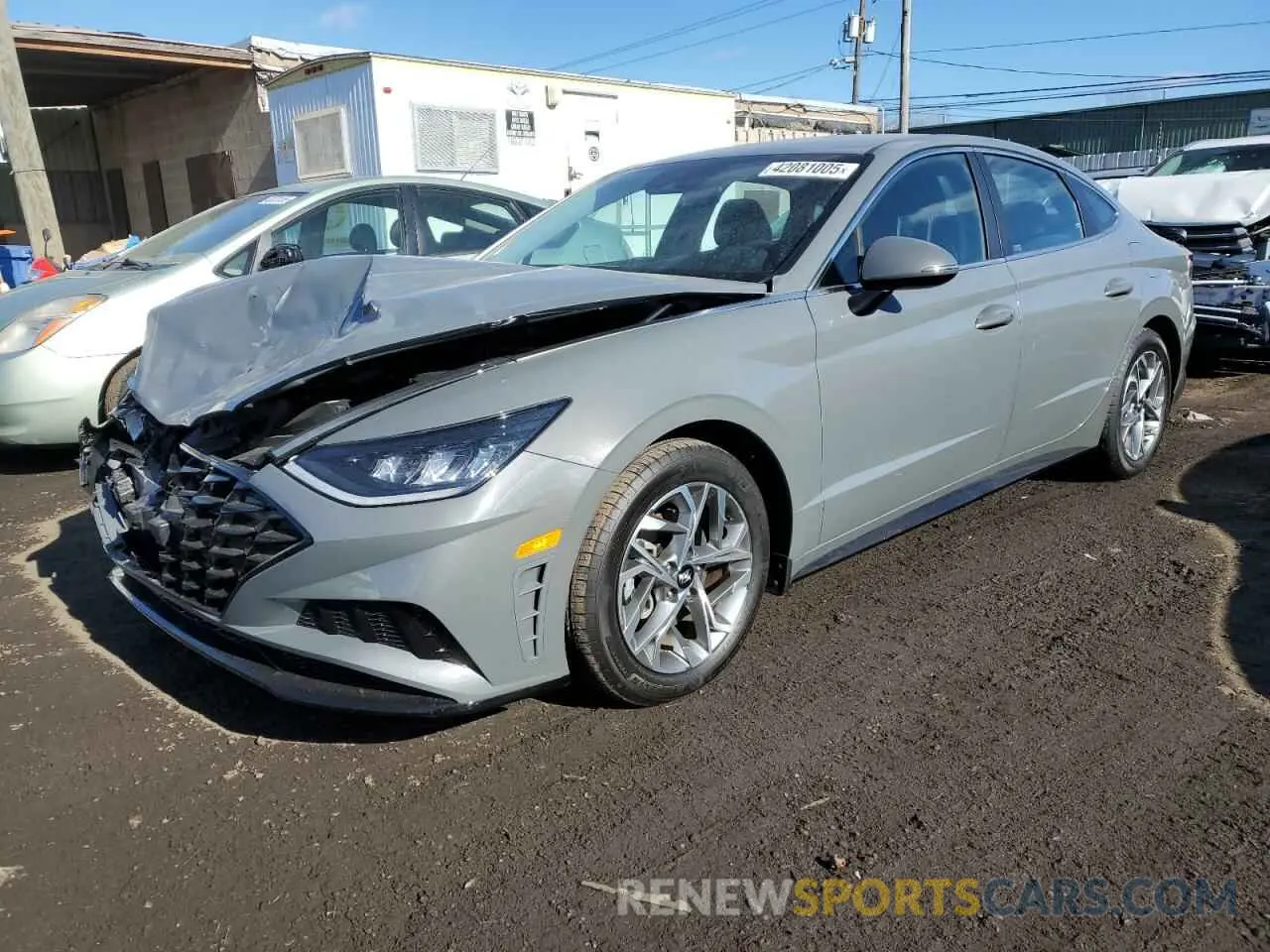 1 Photograph of a damaged car KMHL64JA1PA281476 HYUNDAI SONATA 2023
