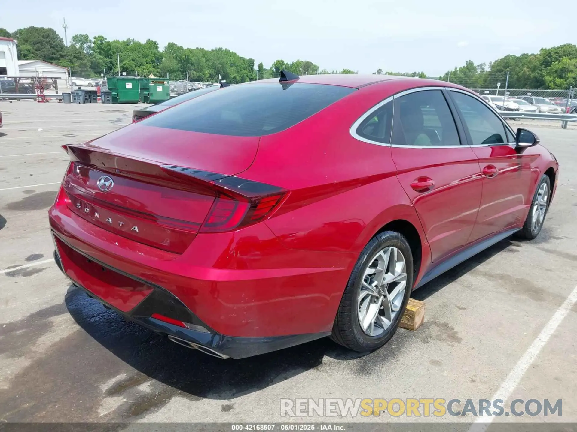 4 Photograph of a damaged car KMHL64JA1PA315982 HYUNDAI SONATA 2023