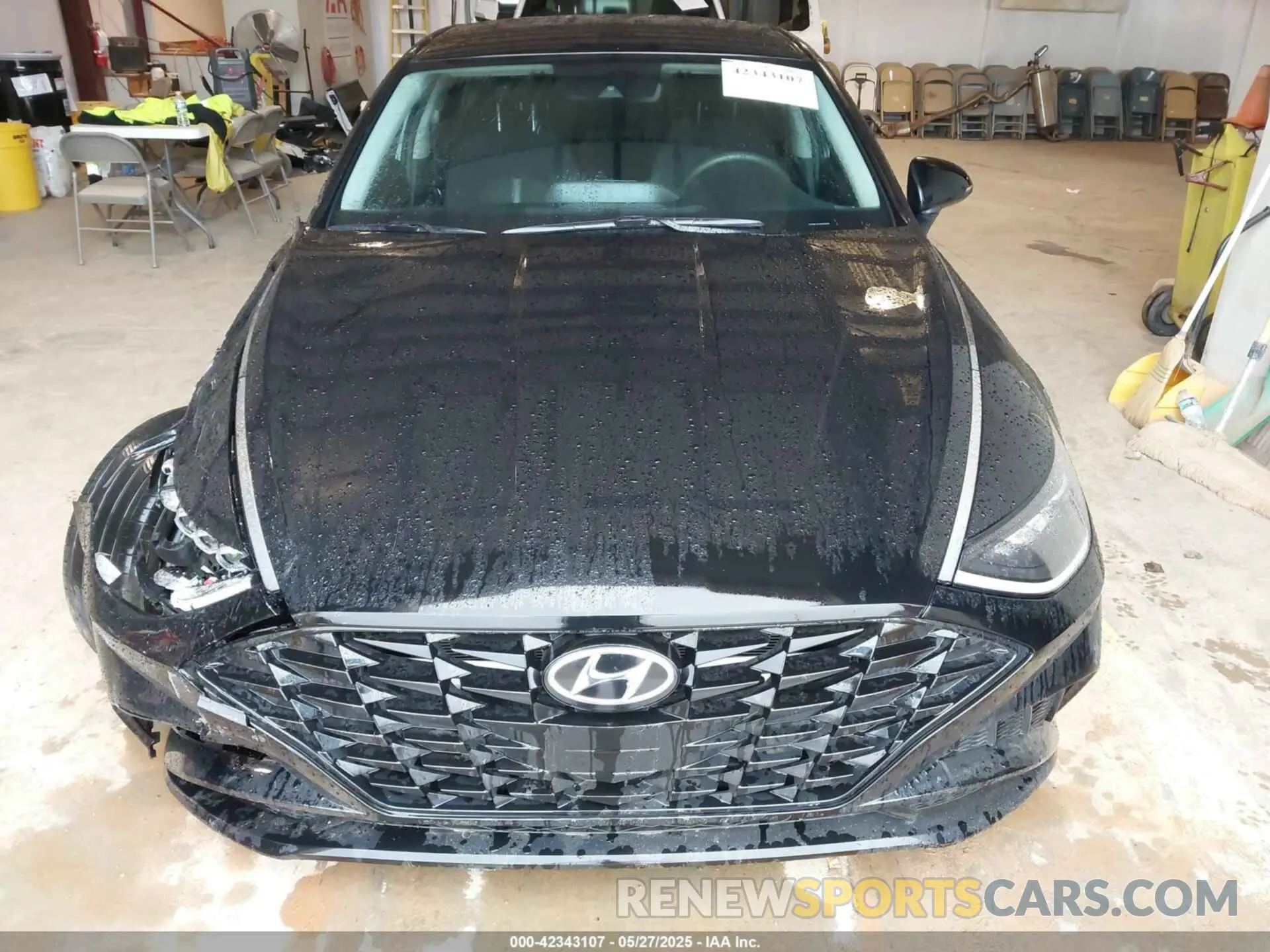 12 Photograph of a damaged car KMHL64JA1PA320700 HYUNDAI SONATA 2023