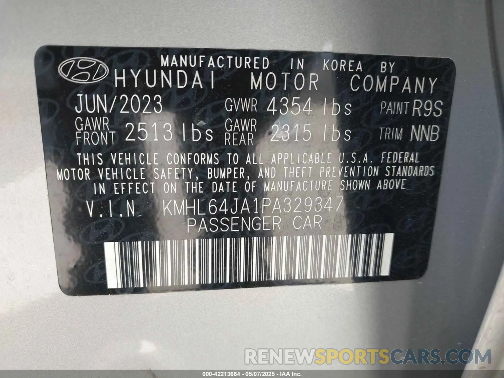 9 Photograph of a damaged car KMHL64JA1PA329347 HYUNDAI SONATA 2023