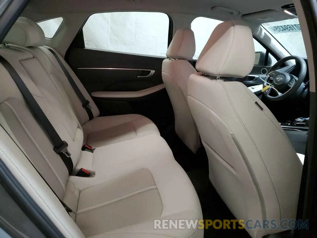 10 Photograph of a damaged car KMHL64JA2PA269577 HYUNDAI SONATA 2023