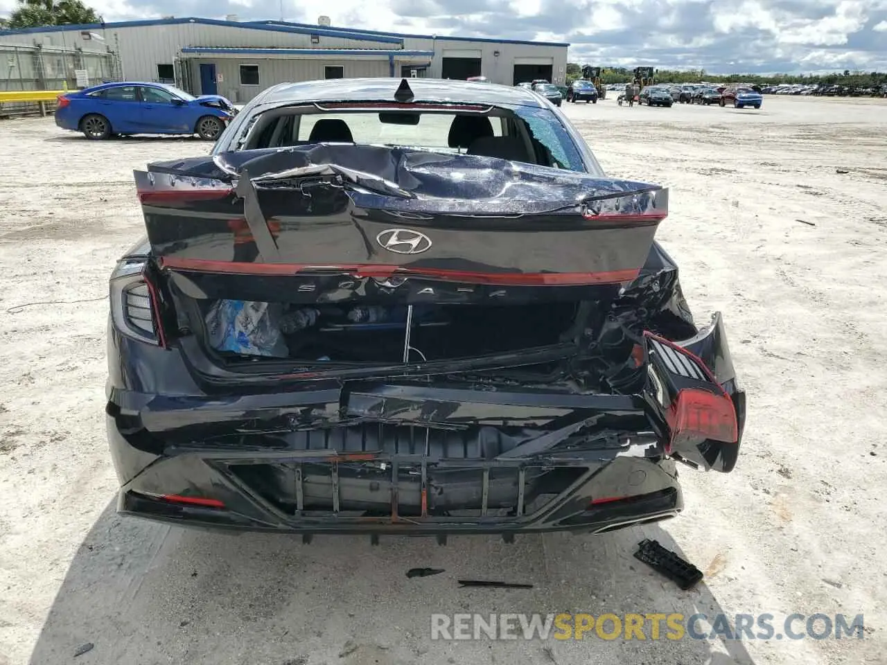 6 Photograph of a damaged car KMHL64JA2PA322360 HYUNDAI SONATA 2023