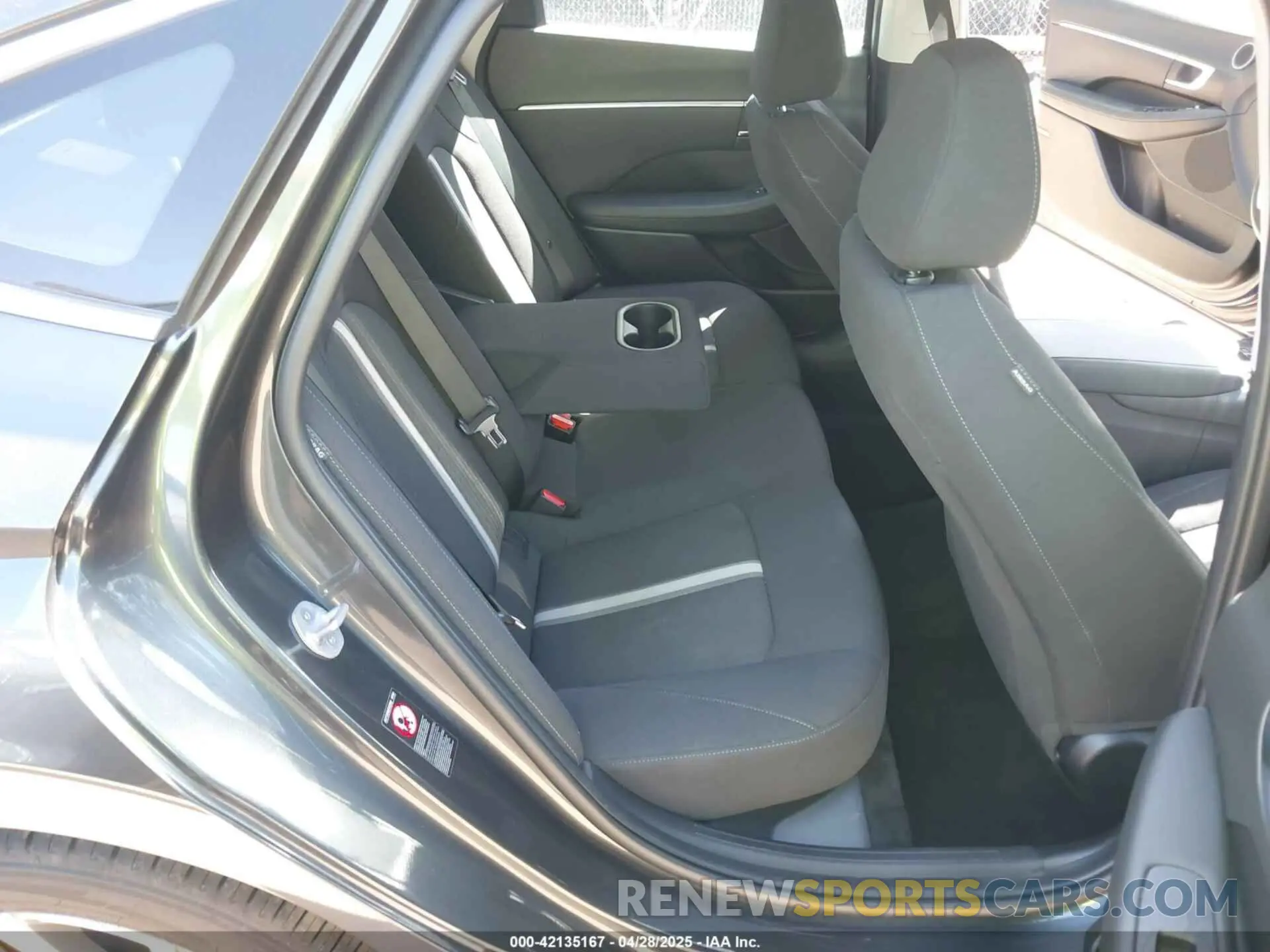 8 Photograph of a damaged car KMHL64JA3PA282418 HYUNDAI SONATA 2023