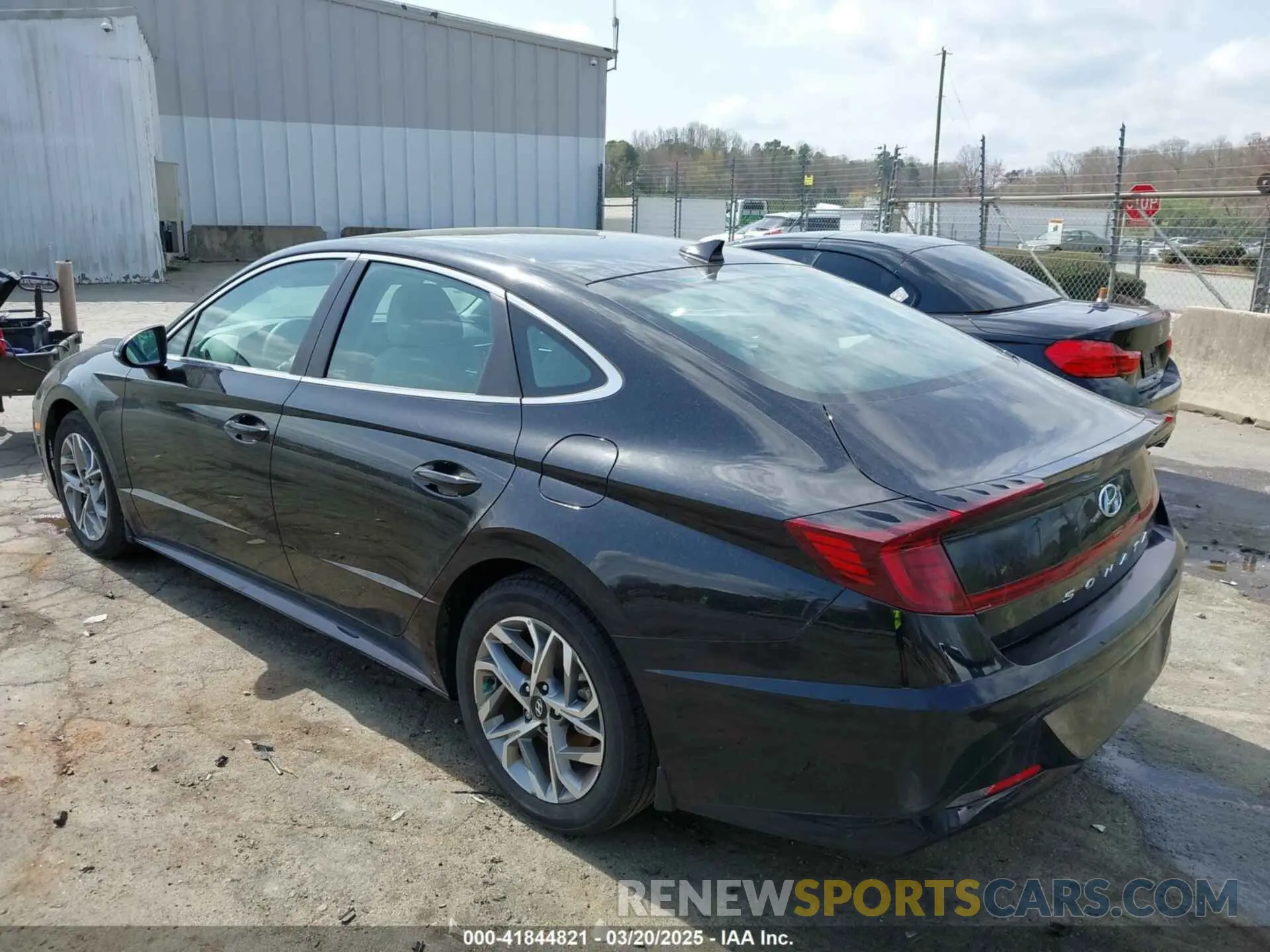 3 Photograph of a damaged car KMHL64JA3PA294102 HYUNDAI SONATA 2023