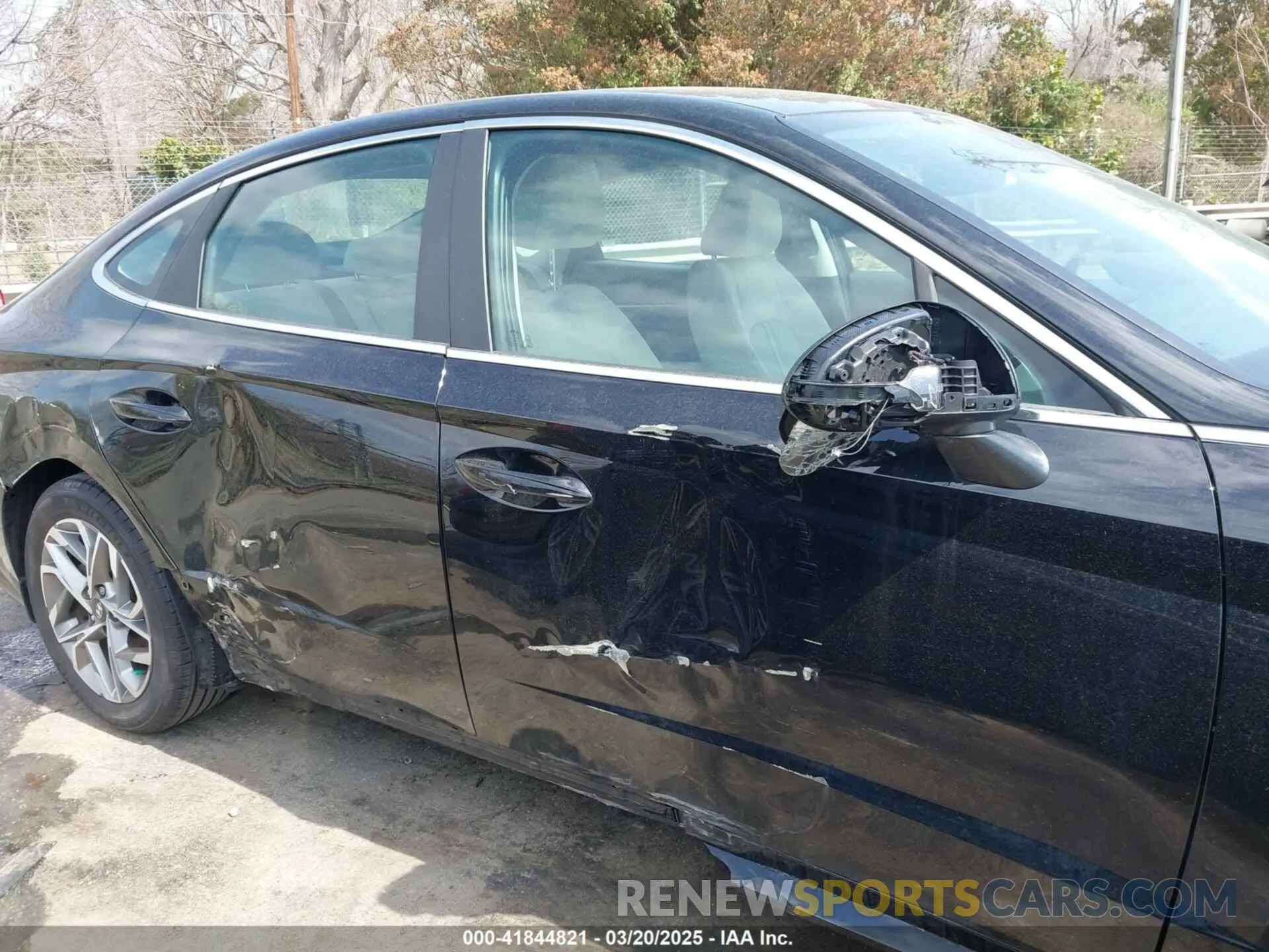 6 Photograph of a damaged car KMHL64JA3PA294102 HYUNDAI SONATA 2023