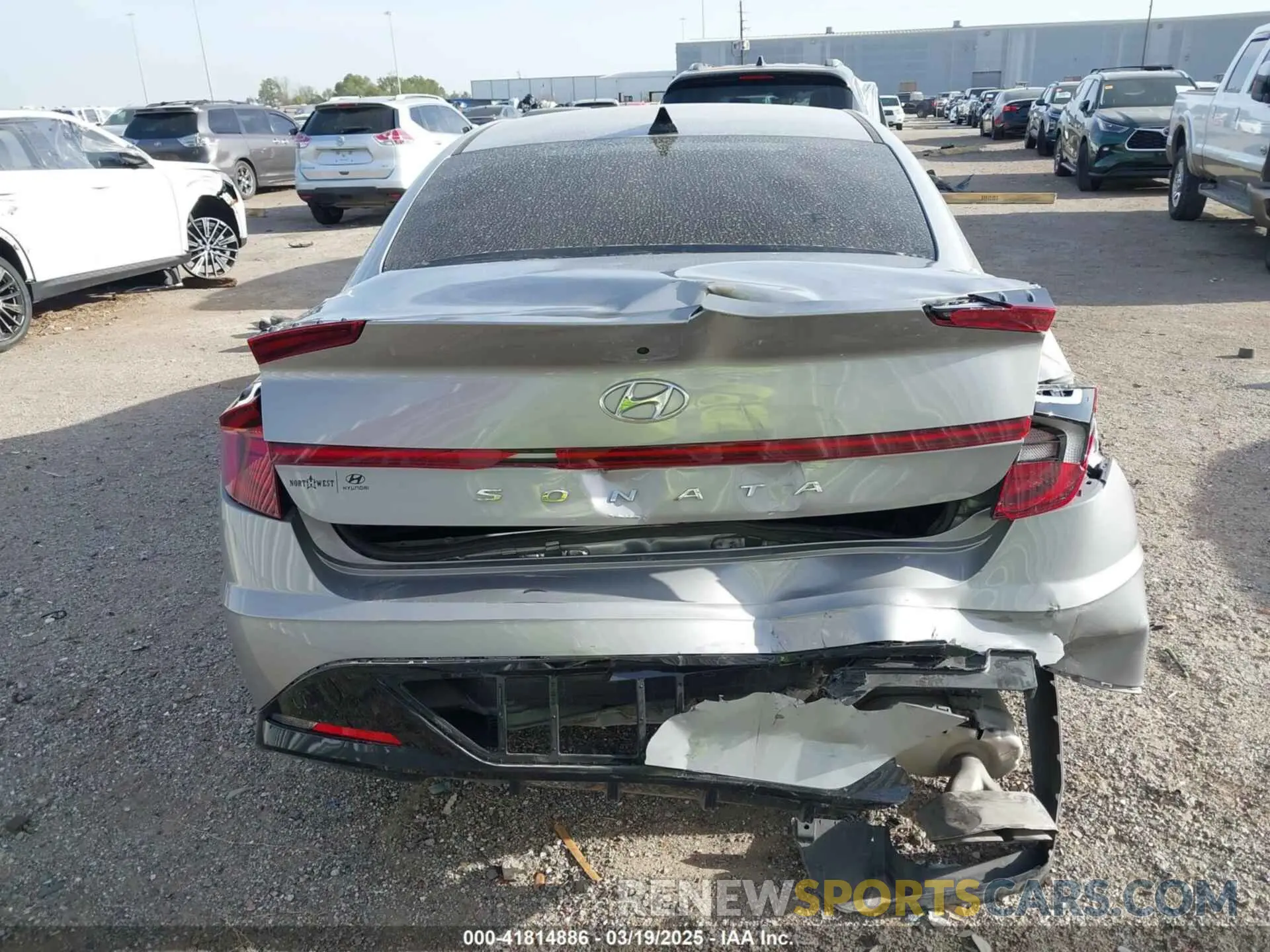 16 Photograph of a damaged car KMHL64JA4PA272481 HYUNDAI SONATA 2023