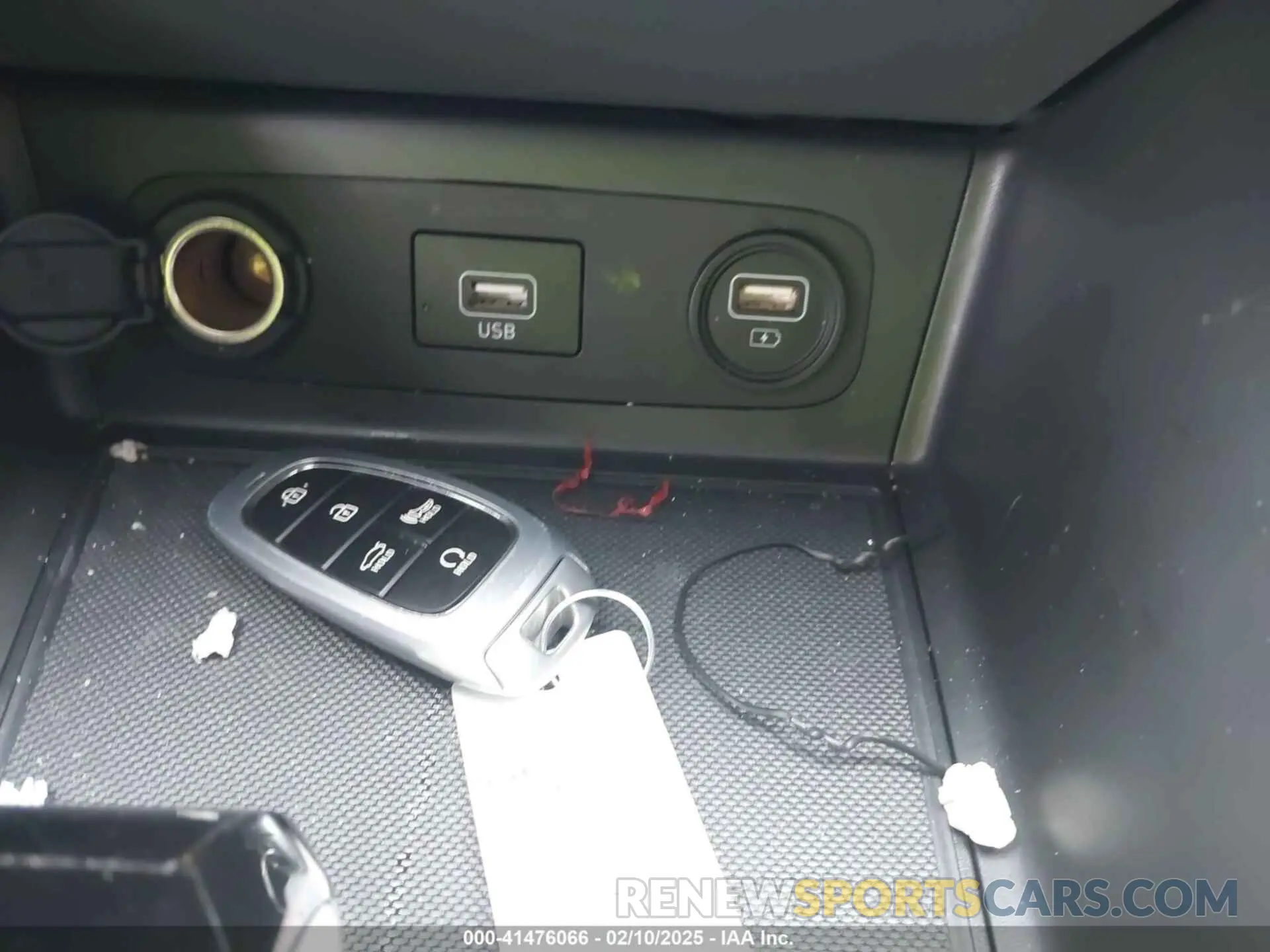 11 Photograph of a damaged car KMHL64JA4PA287935 HYUNDAI SONATA 2023