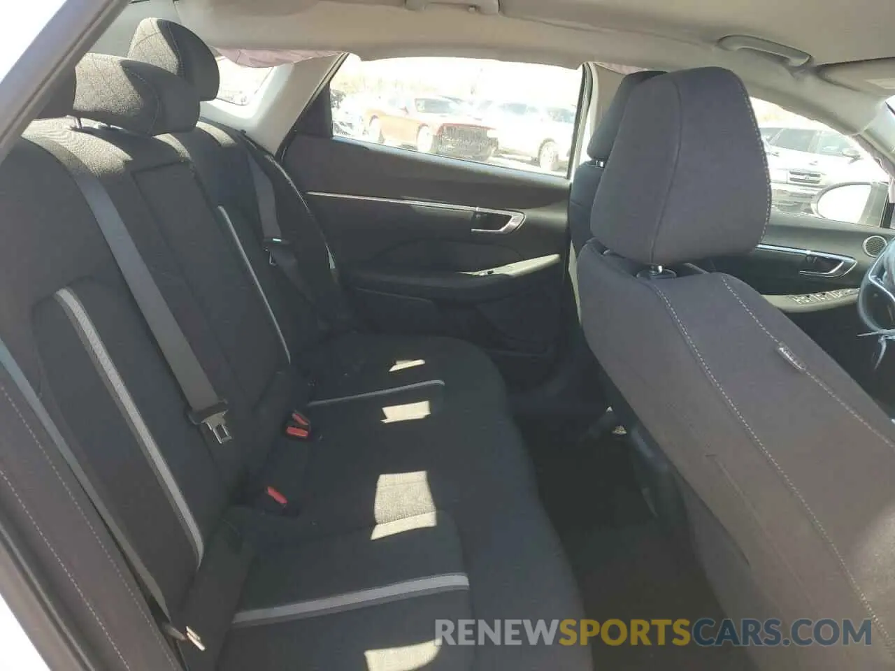 11 Photograph of a damaged car KMHL64JA4PA306712 HYUNDAI SONATA 2023