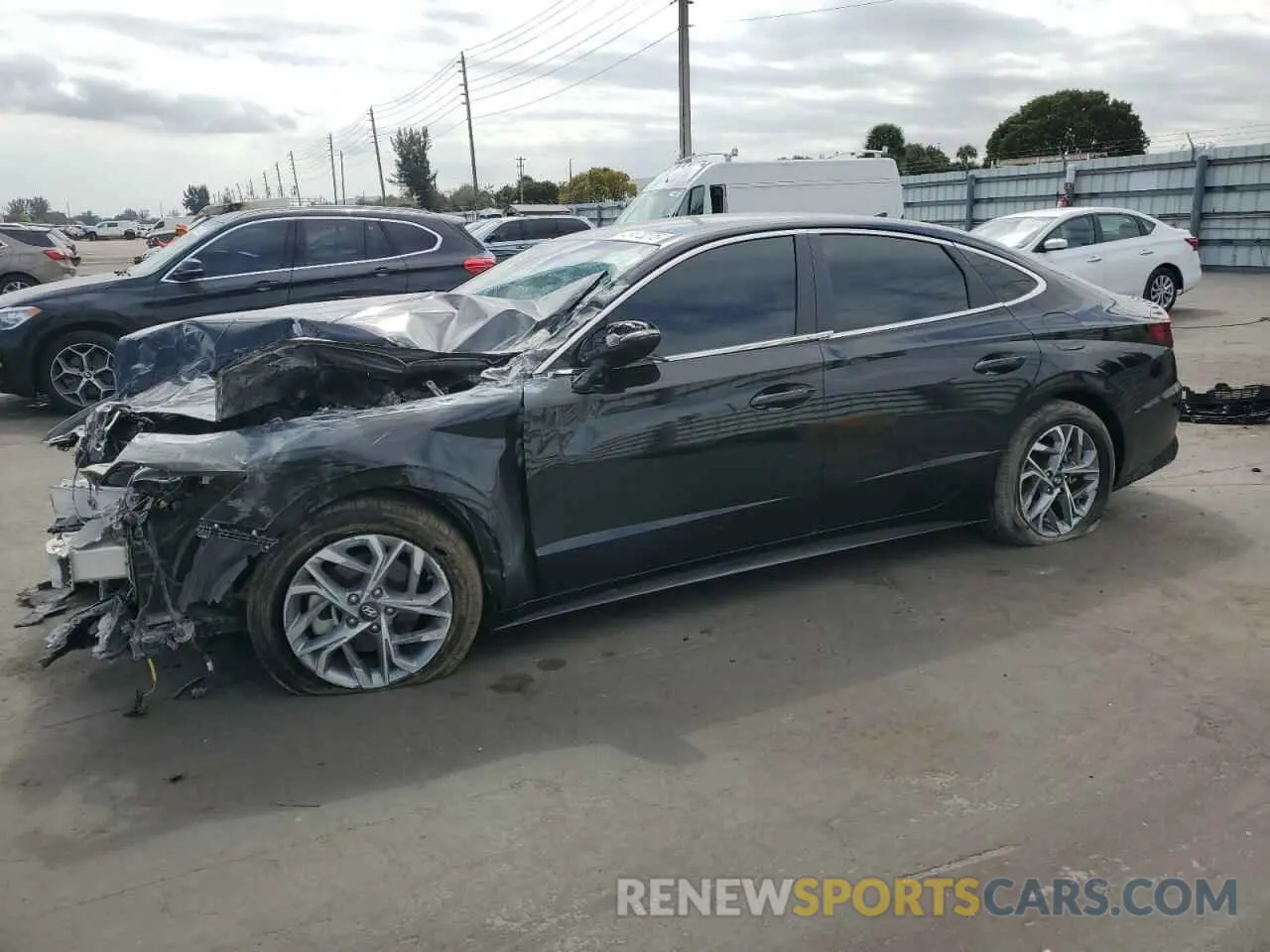 1 Photograph of a damaged car KMHL64JA4PA320755 HYUNDAI SONATA 2023