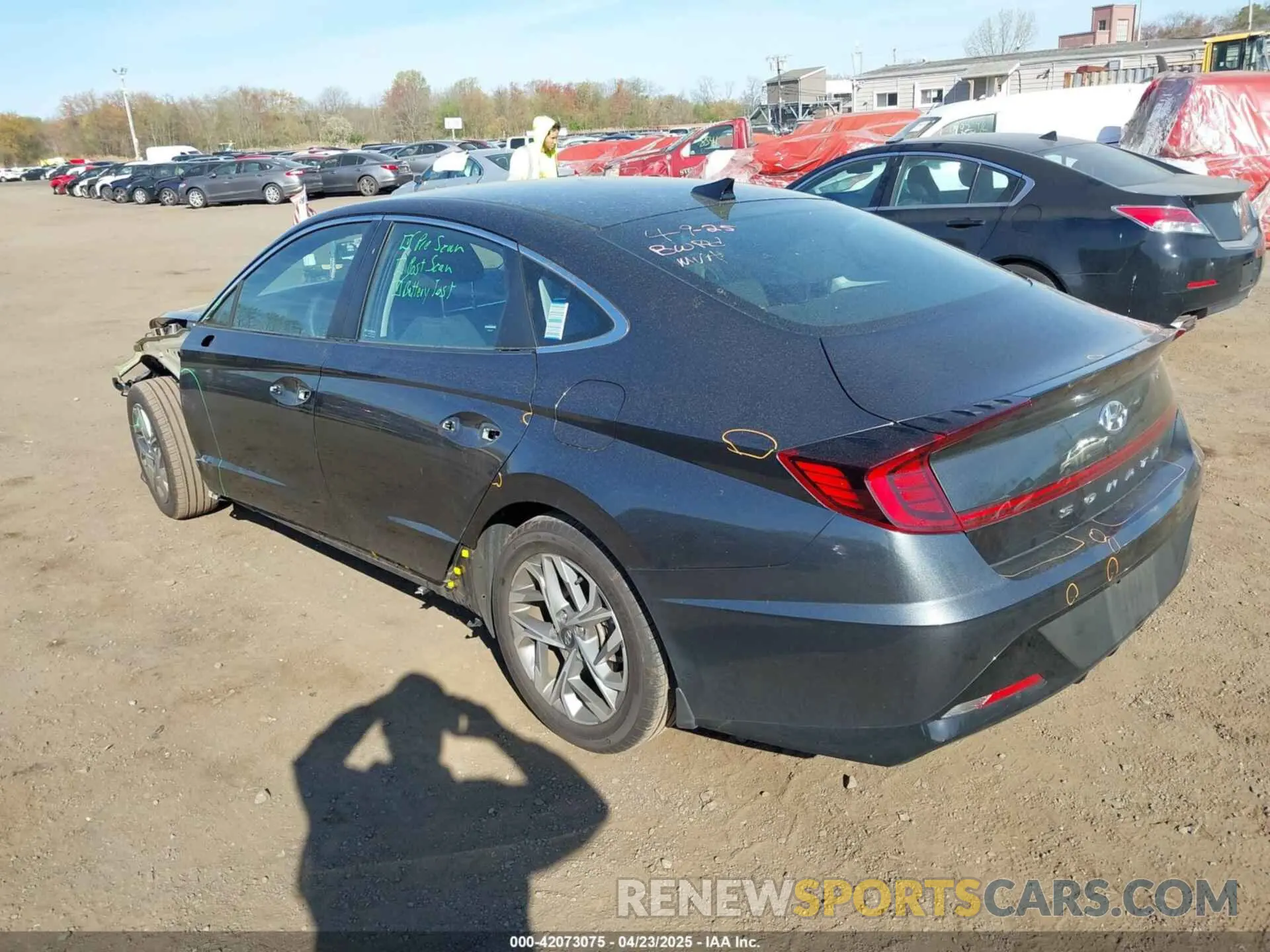 3 Photograph of a damaged car KMHL64JA6PA319168 HYUNDAI SONATA 2023