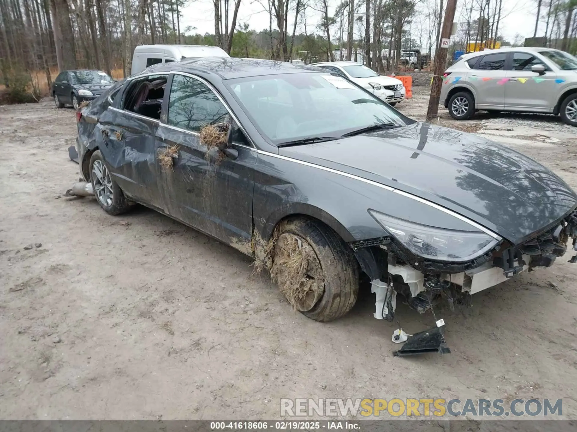 1 Photograph of a damaged car KMHL64JA6PA346774 HYUNDAI SONATA 2023