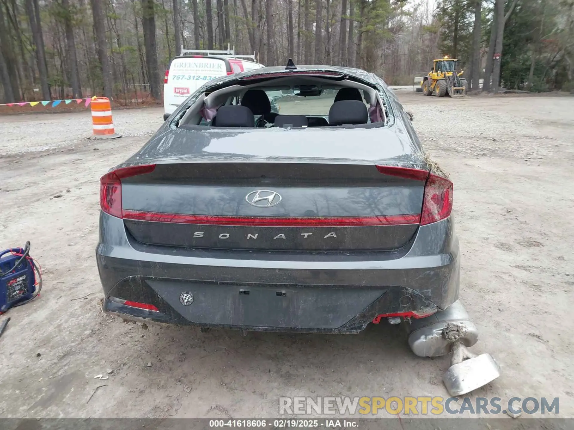 16 Photograph of a damaged car KMHL64JA6PA346774 HYUNDAI SONATA 2023