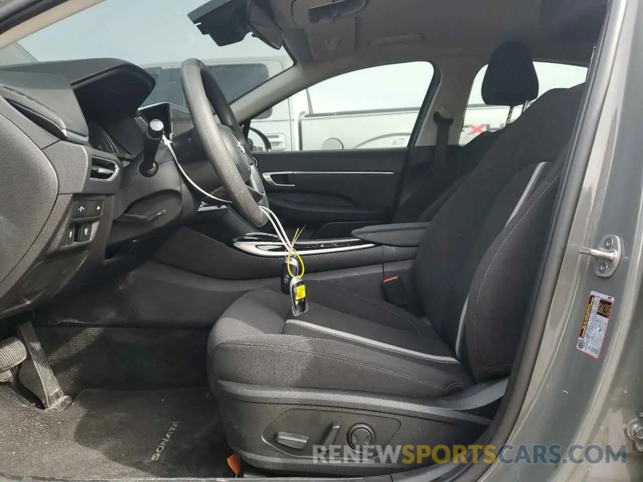 7 Photograph of a damaged car KMHL64JA7PA311919 HYUNDAI SONATA 2023