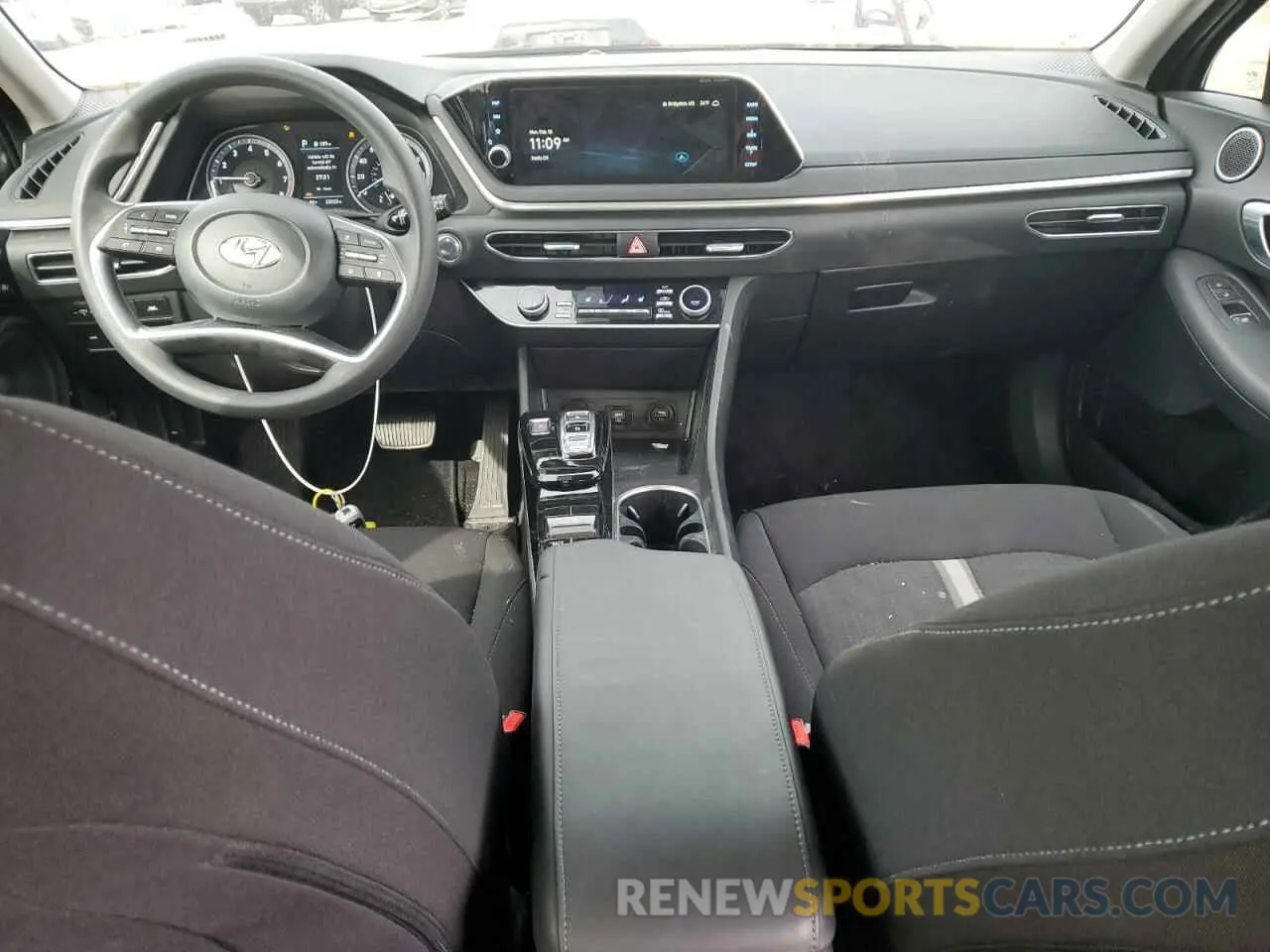 8 Photograph of a damaged car KMHL64JA7PA311919 HYUNDAI SONATA 2023