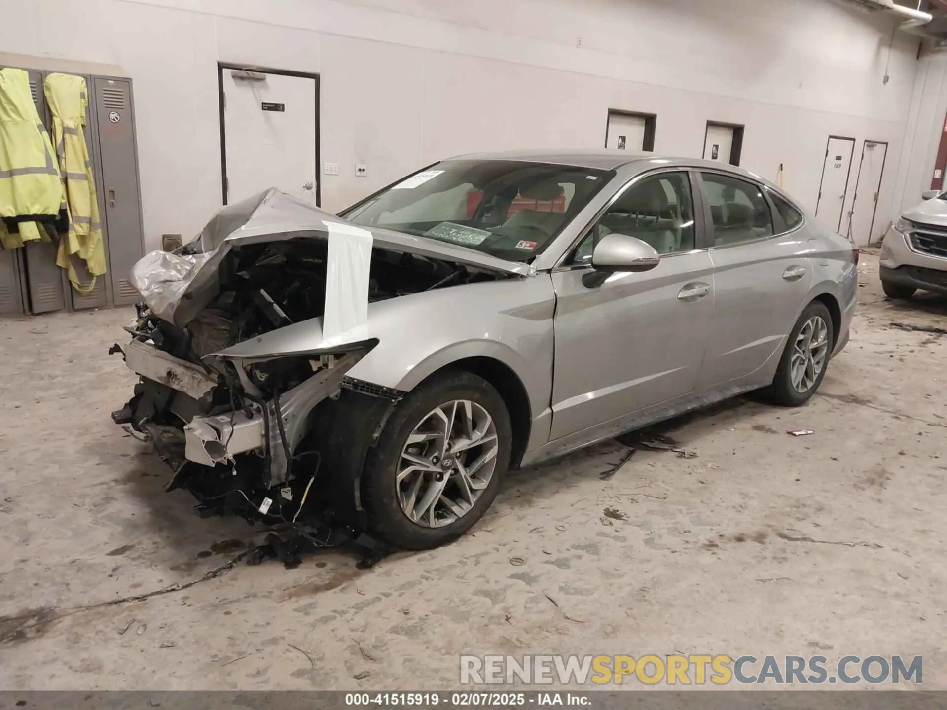 2 Photograph of a damaged car KMHL64JA7PA316568 HYUNDAI SONATA 2023