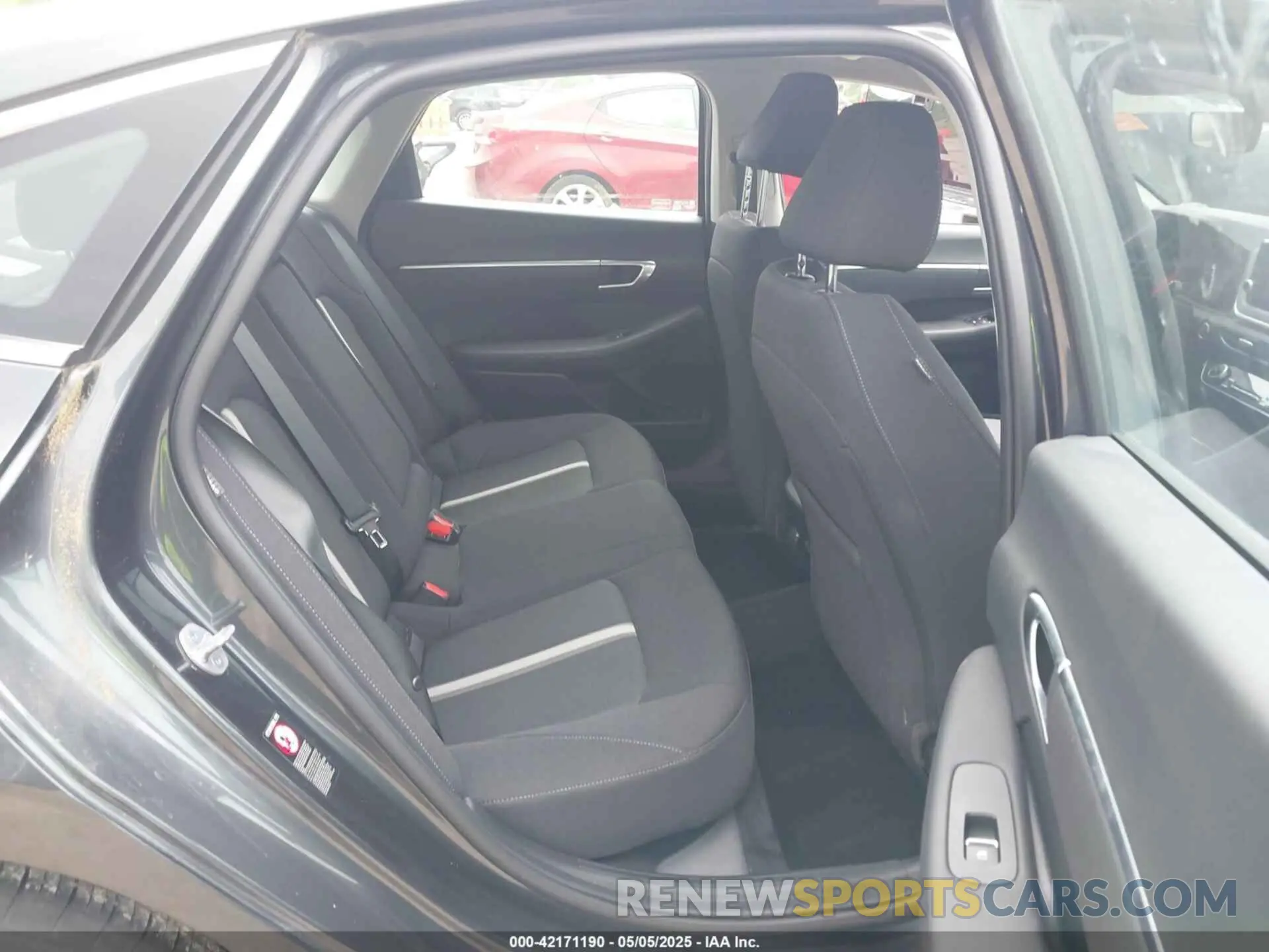 8 Photograph of a damaged car KMHL64JA8PA285945 HYUNDAI SONATA 2023