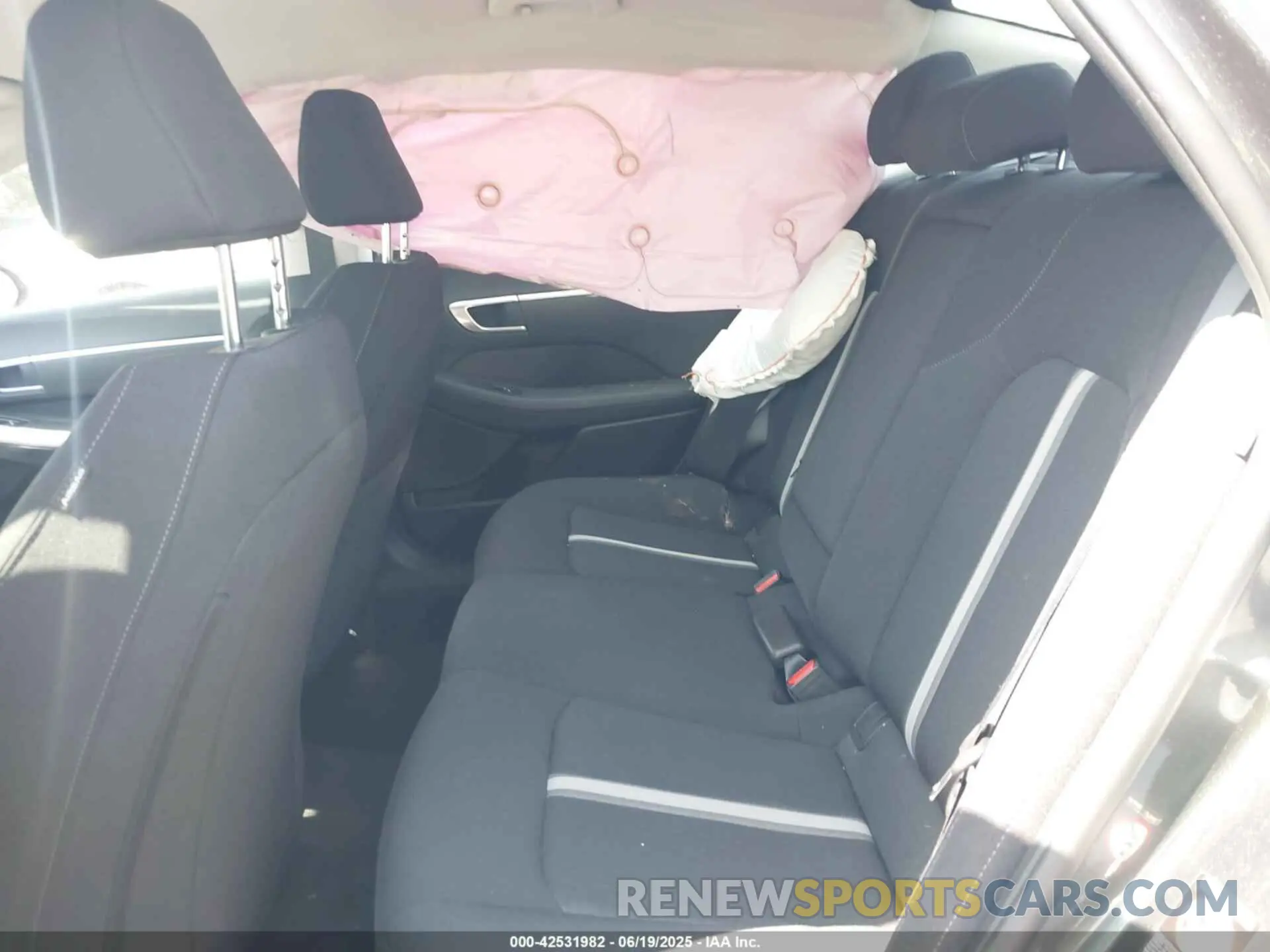 8 Photograph of a damaged car KMHL64JAXPA262957 HYUNDAI SONATA 2023