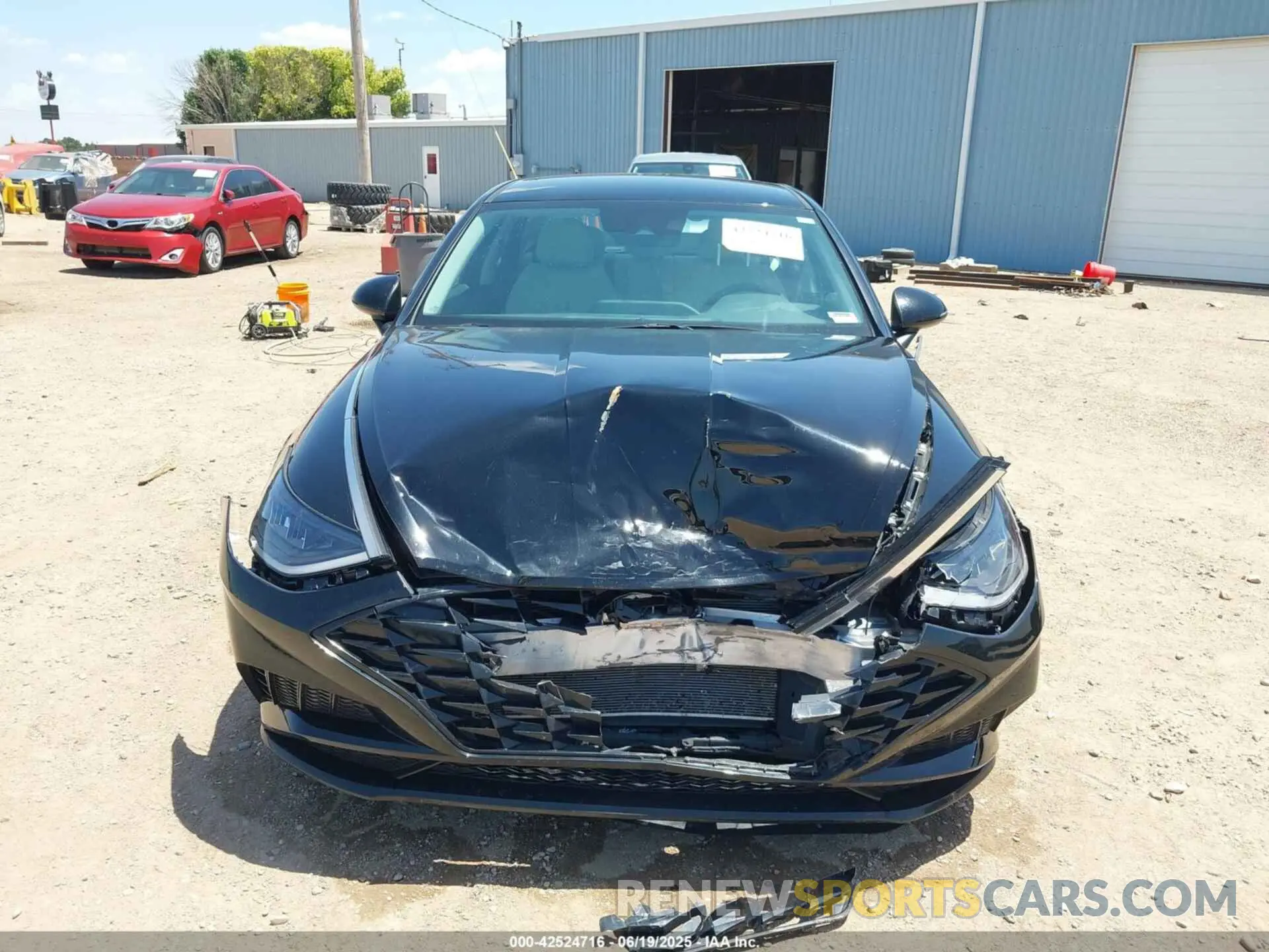 12 Photograph of a damaged car KMHL64JAXPA287423 HYUNDAI SONATA 2023