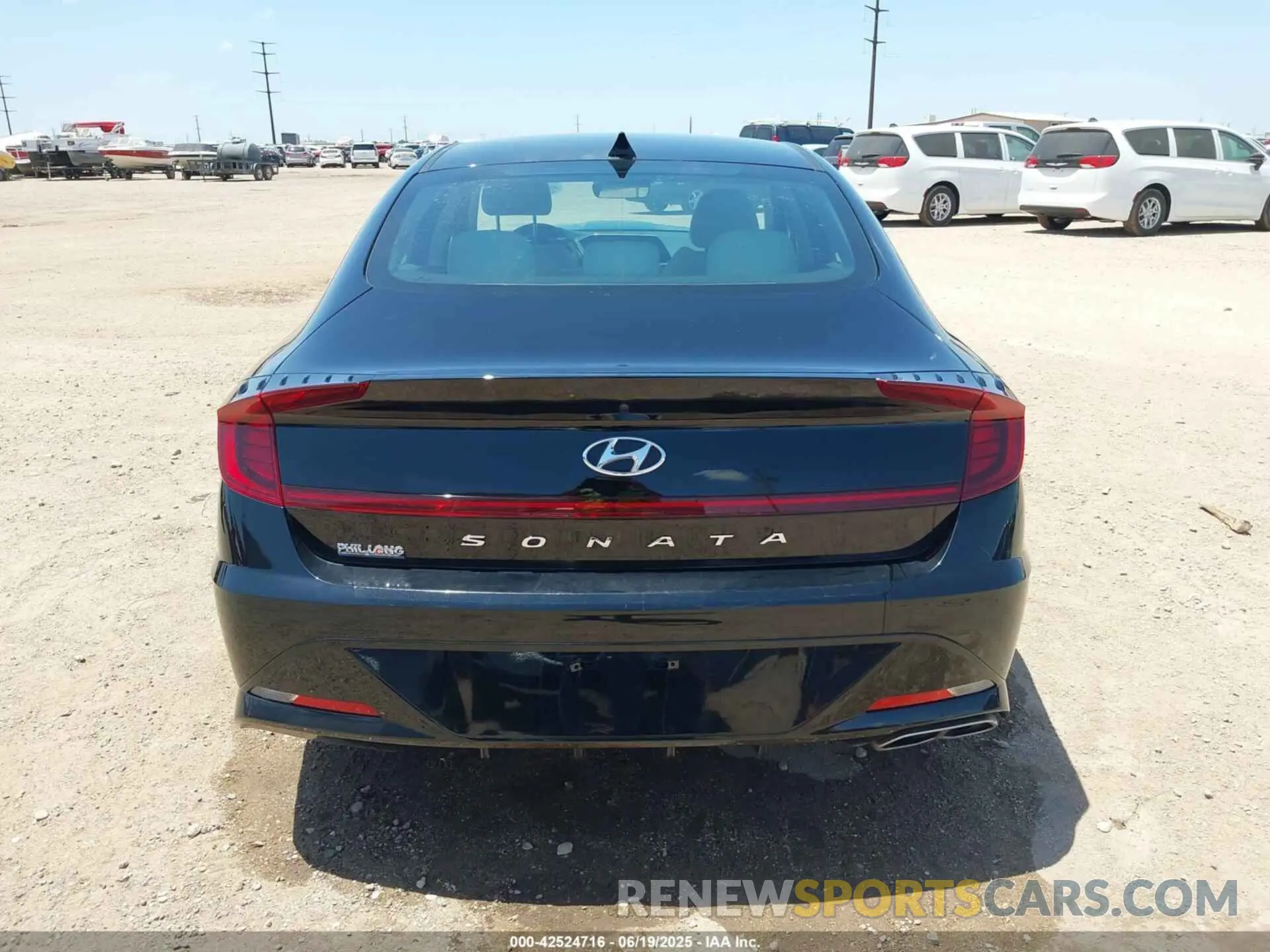 16 Photograph of a damaged car KMHL64JAXPA287423 HYUNDAI SONATA 2023