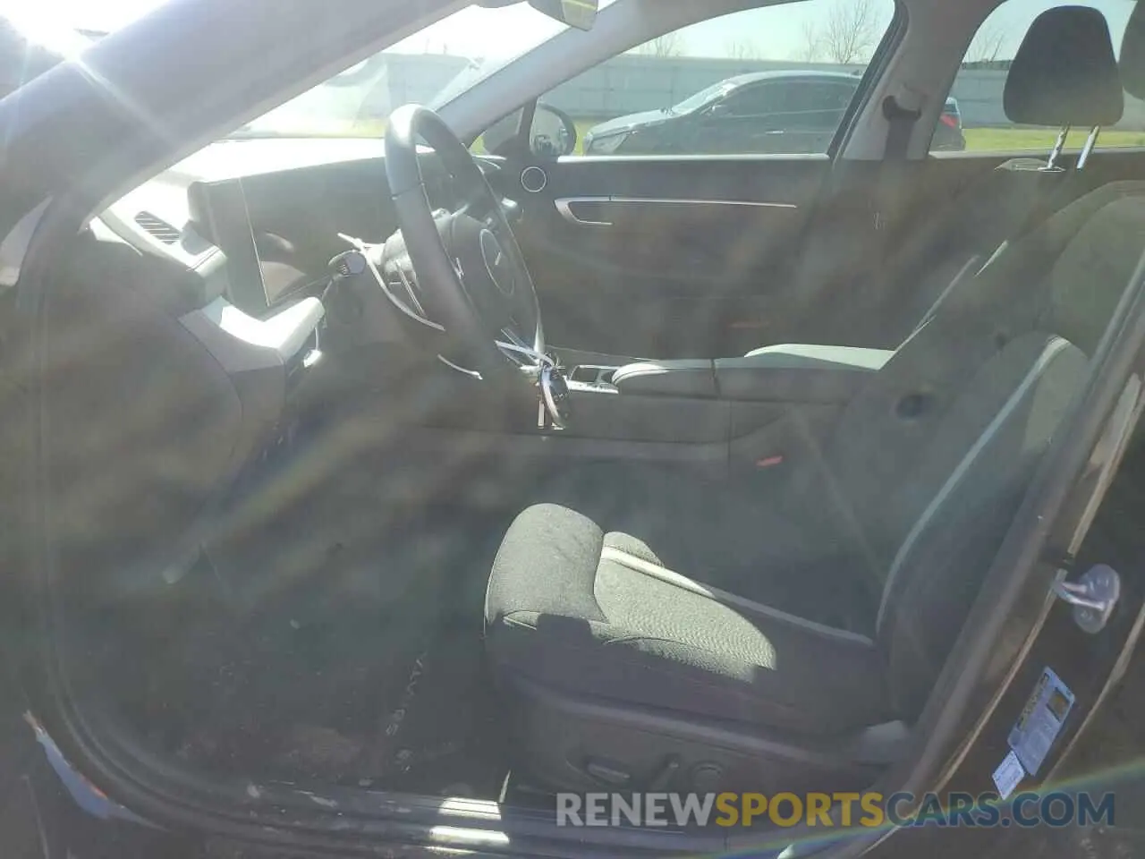 7 Photograph of a damaged car KMHL14JA1RA380770 HYUNDAI SONATA 2024