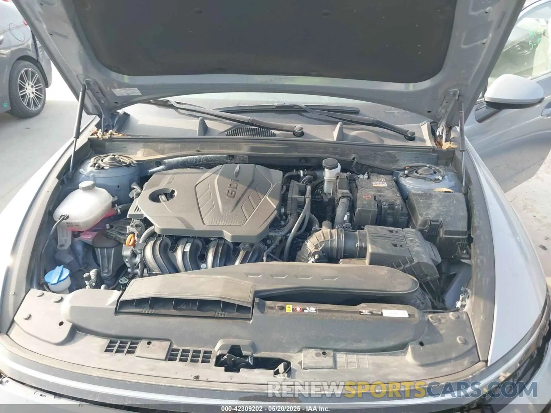 10 Photograph of a damaged car KMHL14JA2RA350015 HYUNDAI SONATA 2024