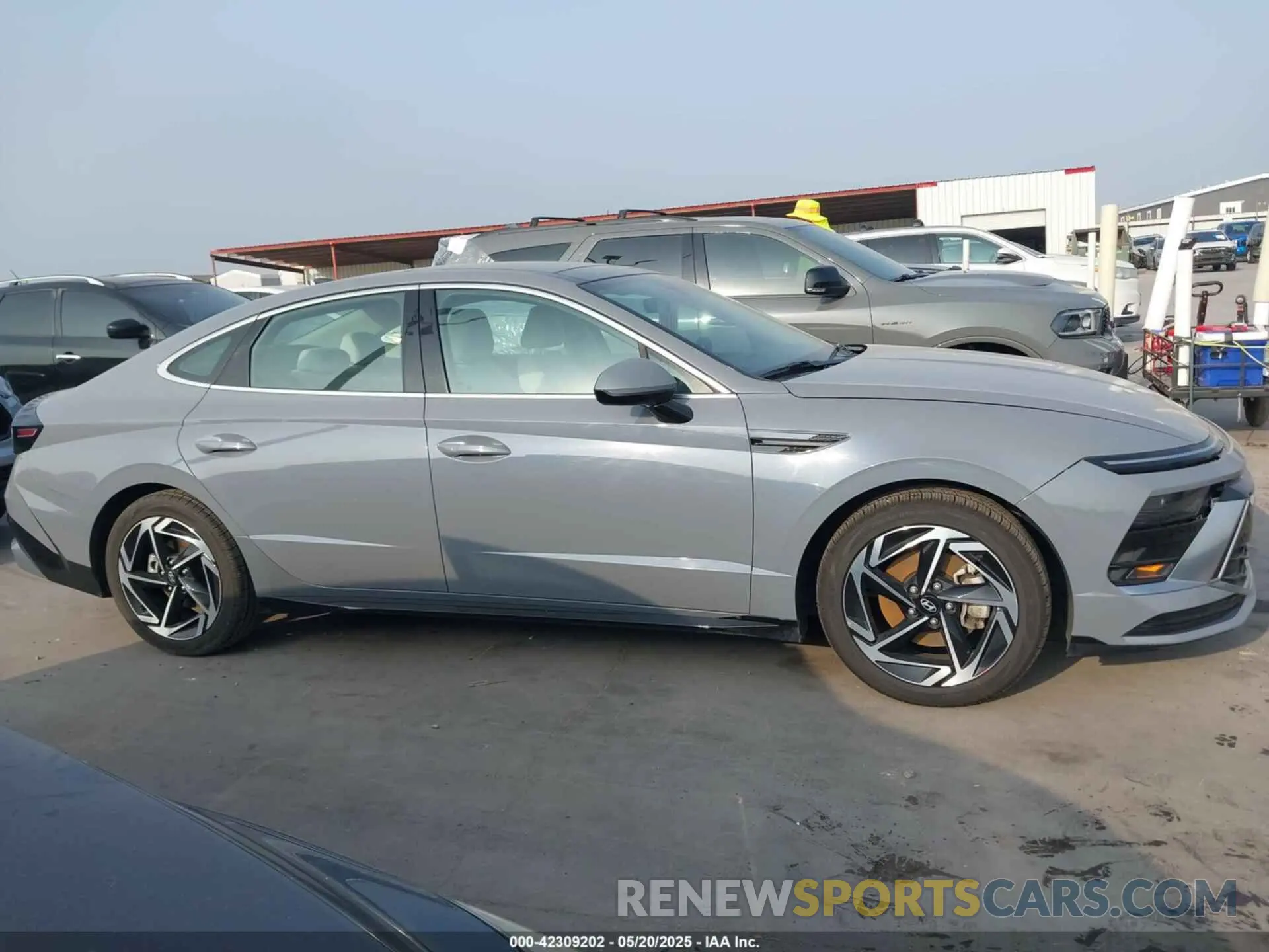 13 Photograph of a damaged car KMHL14JA2RA350015 HYUNDAI SONATA 2024