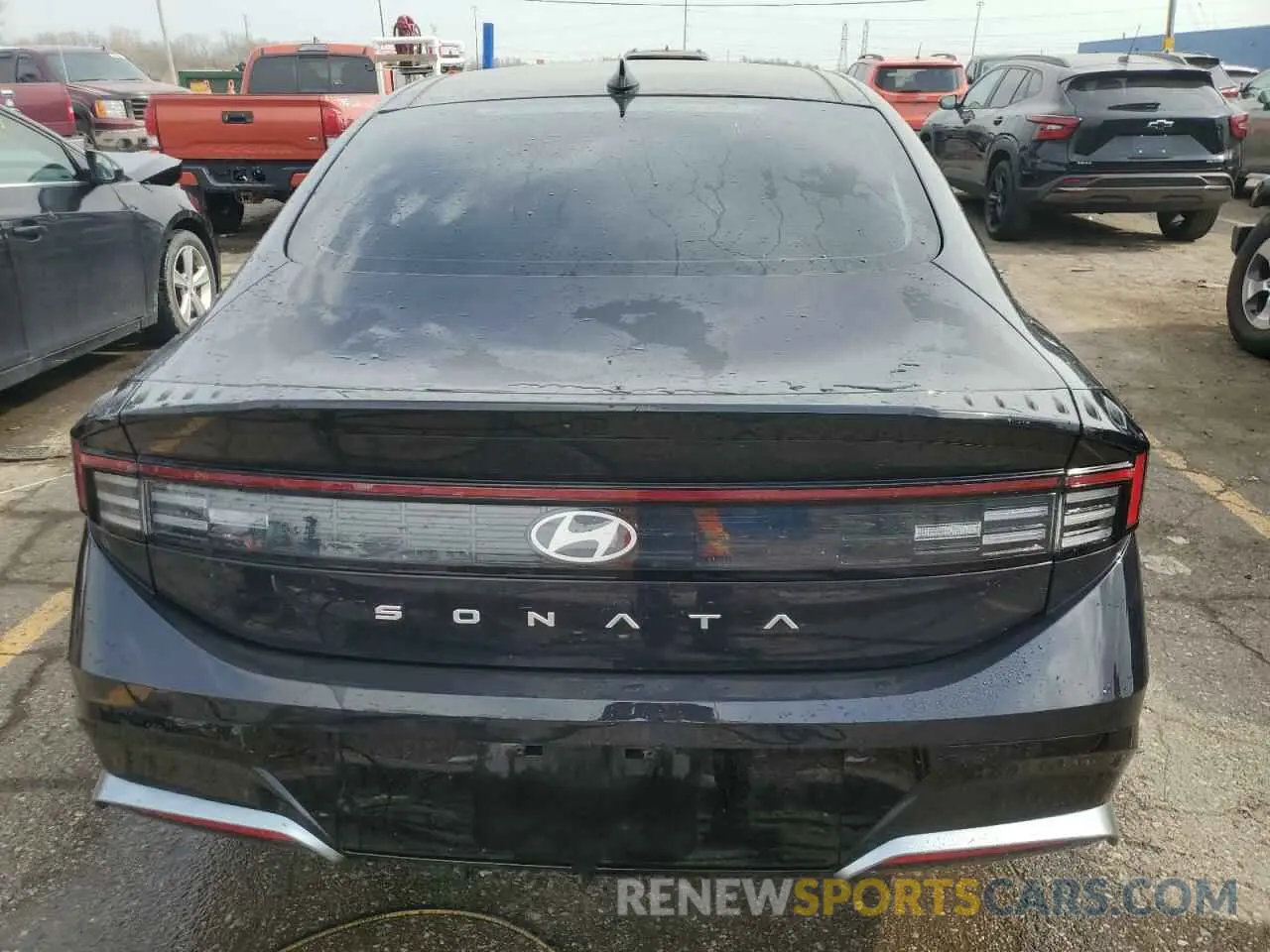 6 Photograph of a damaged car KMHL14JA2RA409807 HYUNDAI SONATA 2024