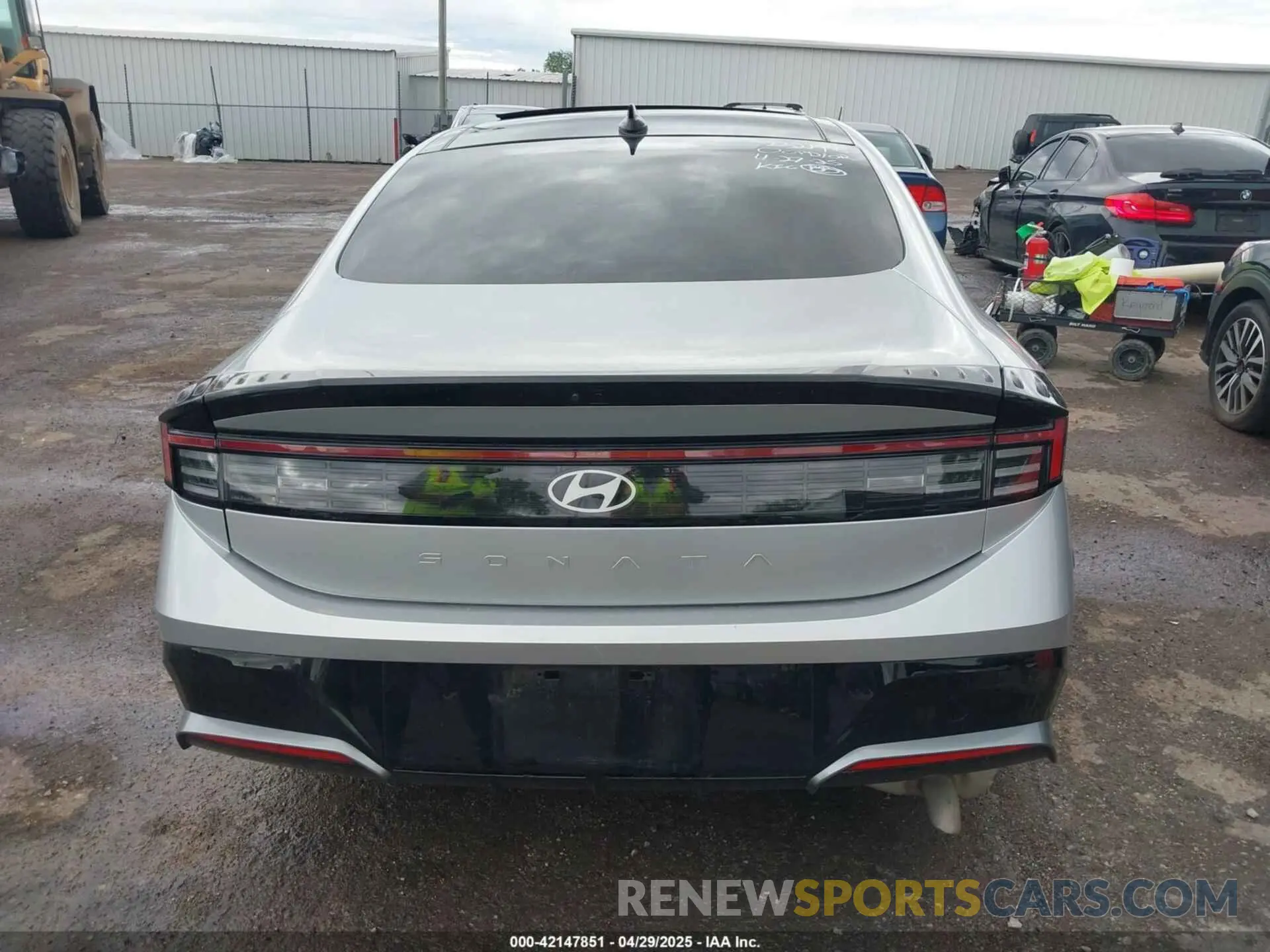 16 Photograph of a damaged car KMHL14JA3RA351349 HYUNDAI SONATA 2024