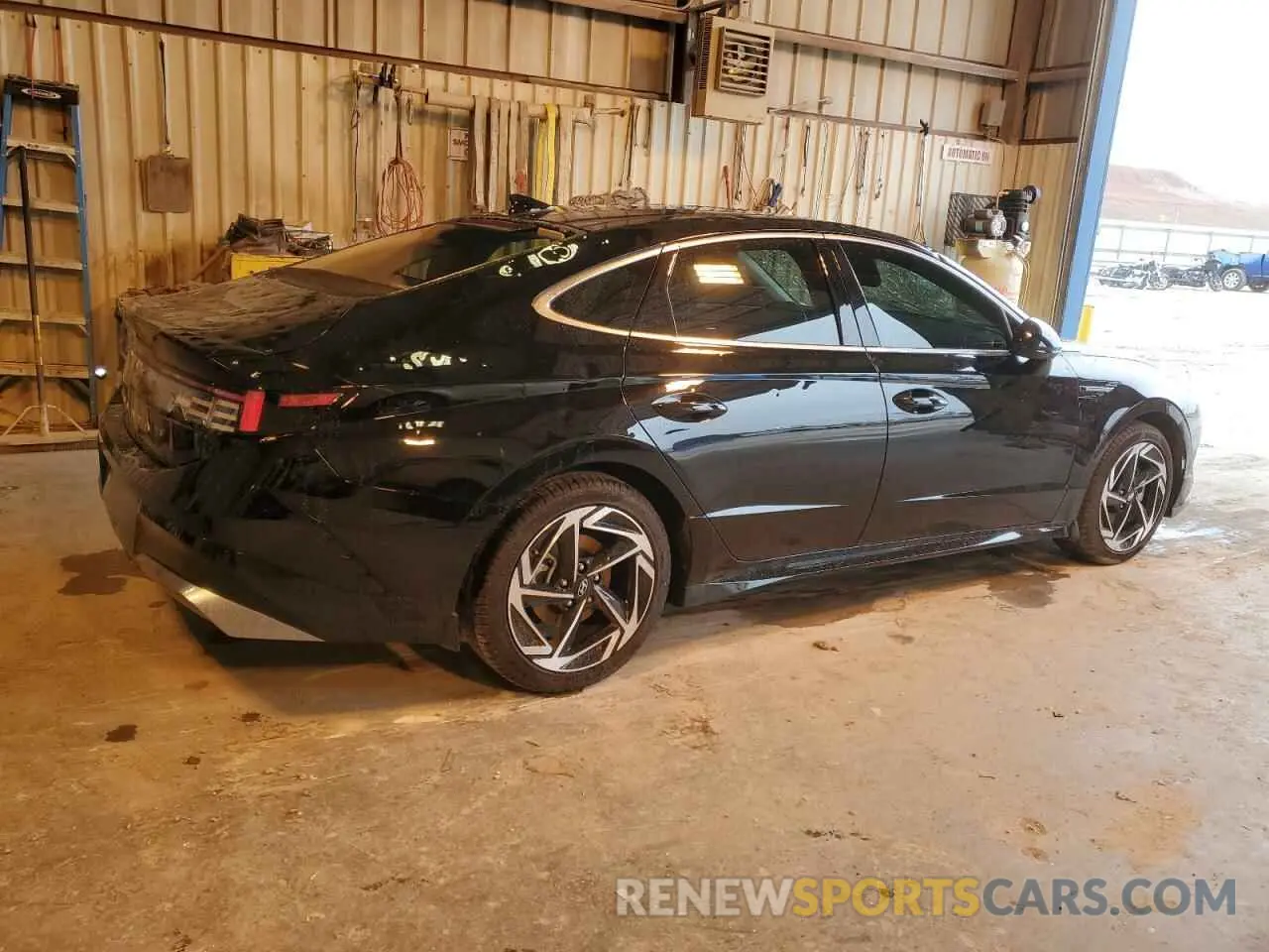 3 Photograph of a damaged car KMHL14JA3RA380799 HYUNDAI SONATA 2024