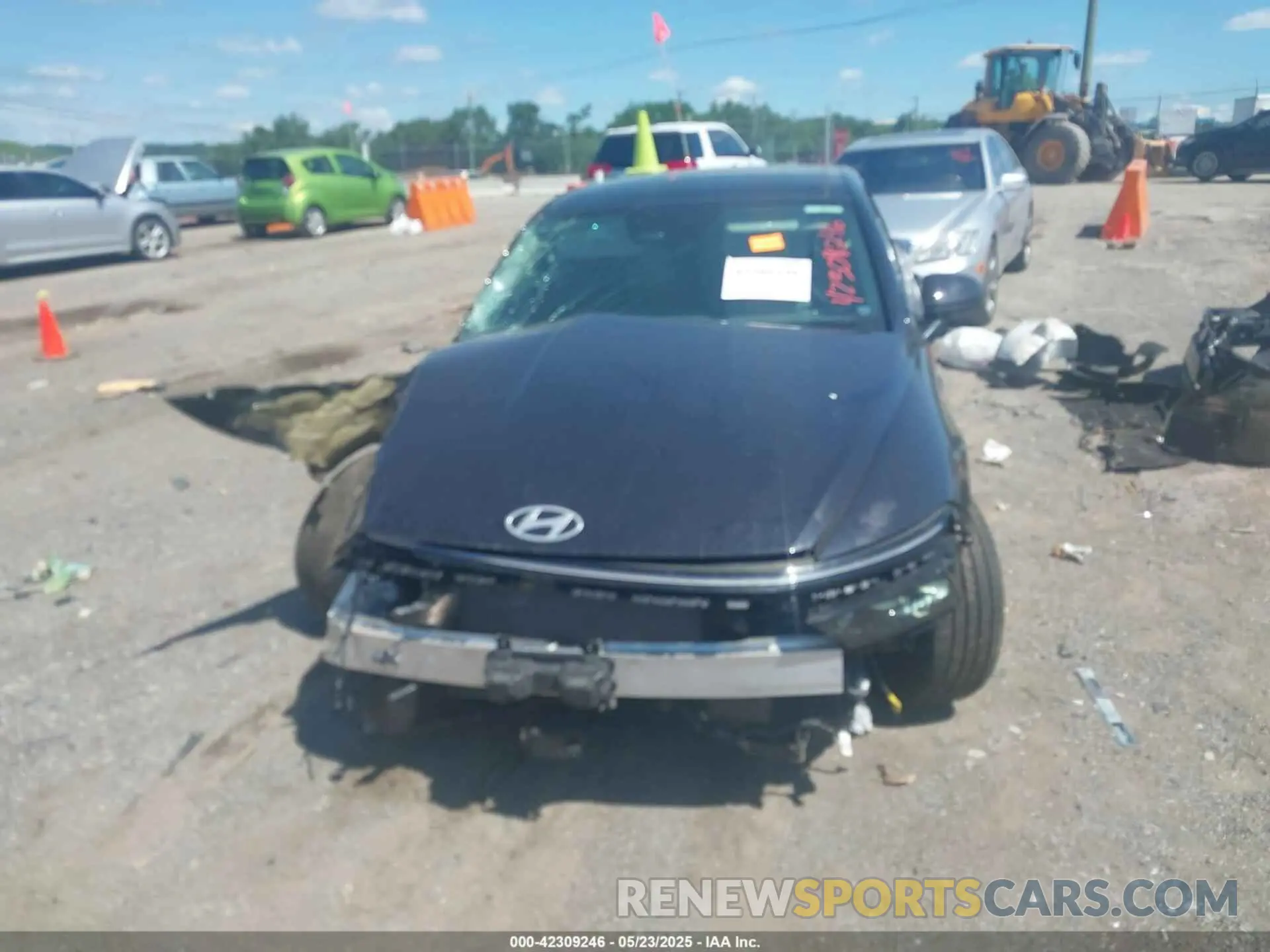13 Photograph of a damaged car KMHL14JA3RA395464 HYUNDAI SONATA 2024