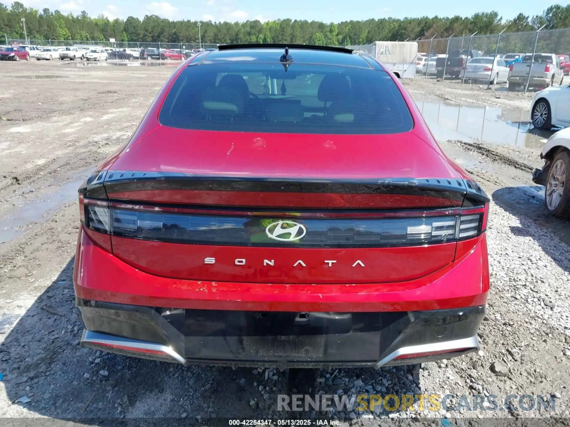 15 Photograph of a damaged car KMHL14JA3RA414871 HYUNDAI SONATA 2024