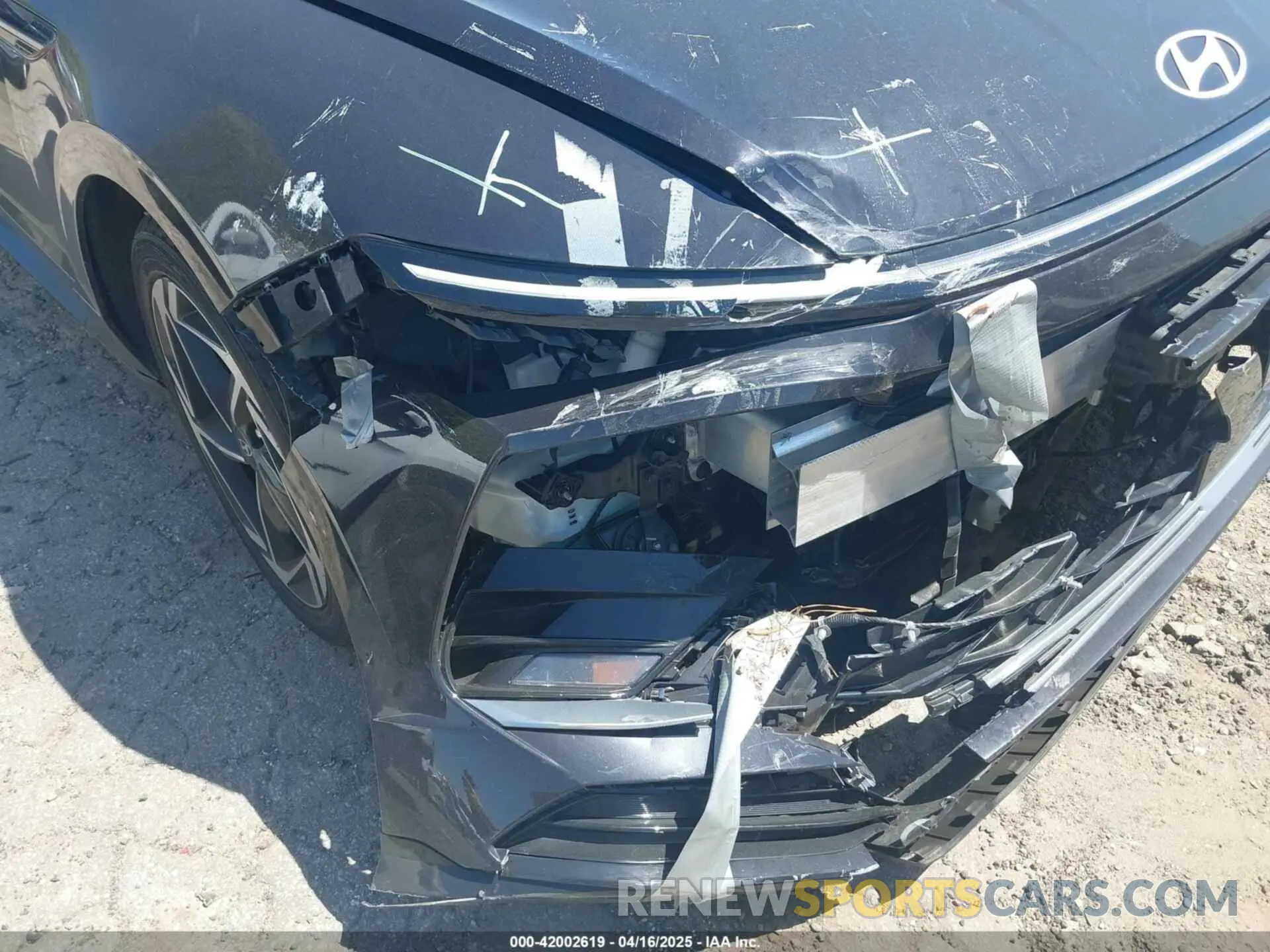 6 Photograph of a damaged car KMHL14JA4RA361551 HYUNDAI SONATA 2024