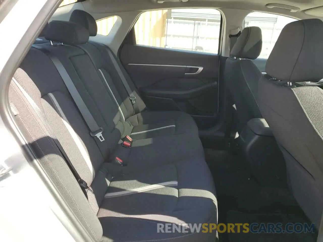 10 Photograph of a damaged car KMHL14JA4RA364059 HYUNDAI SONATA 2024