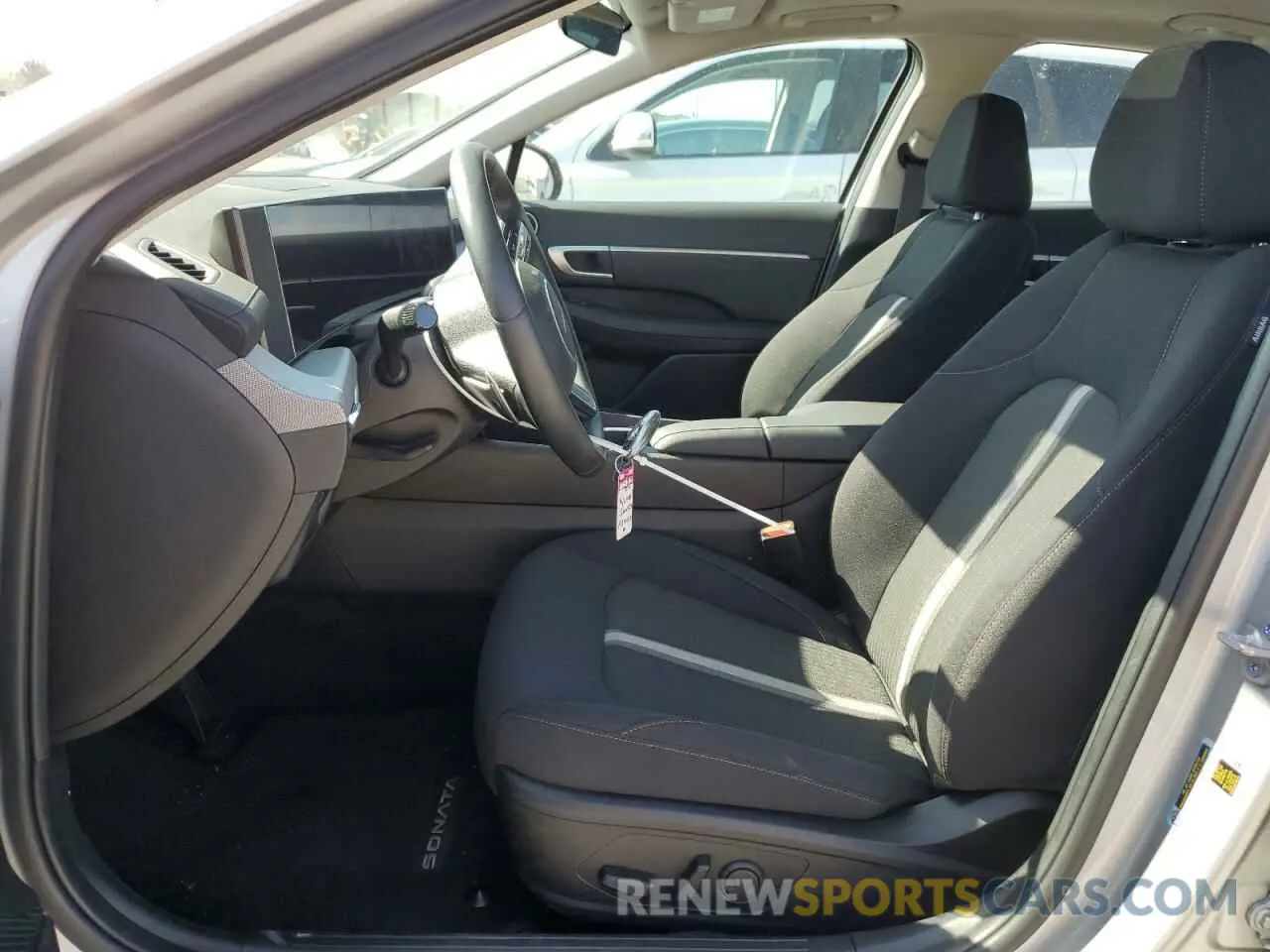 7 Photograph of a damaged car KMHL14JA4RA364059 HYUNDAI SONATA 2024
