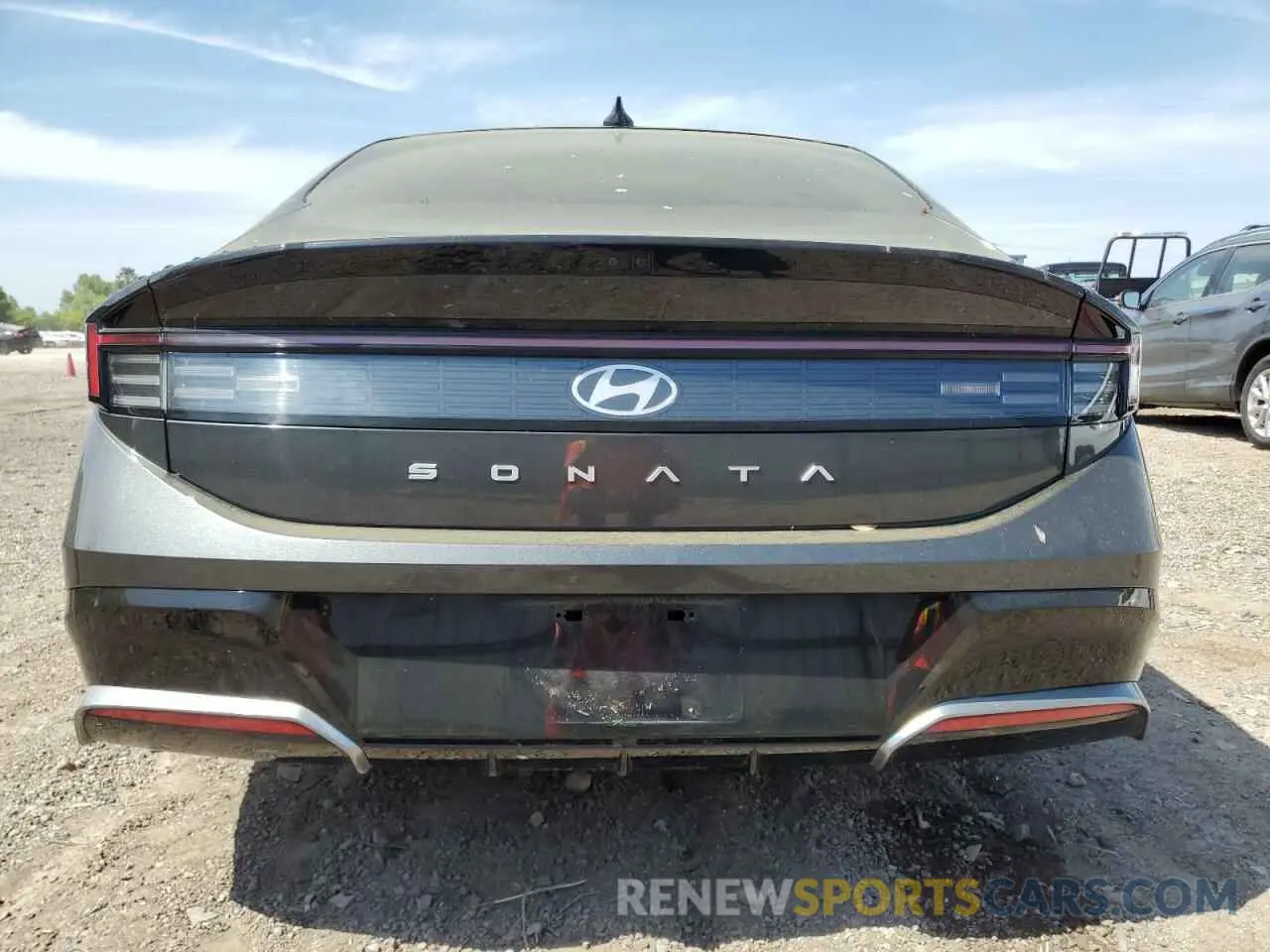 6 Photograph of a damaged car KMHL14JA4RA409095 HYUNDAI SONATA 2024