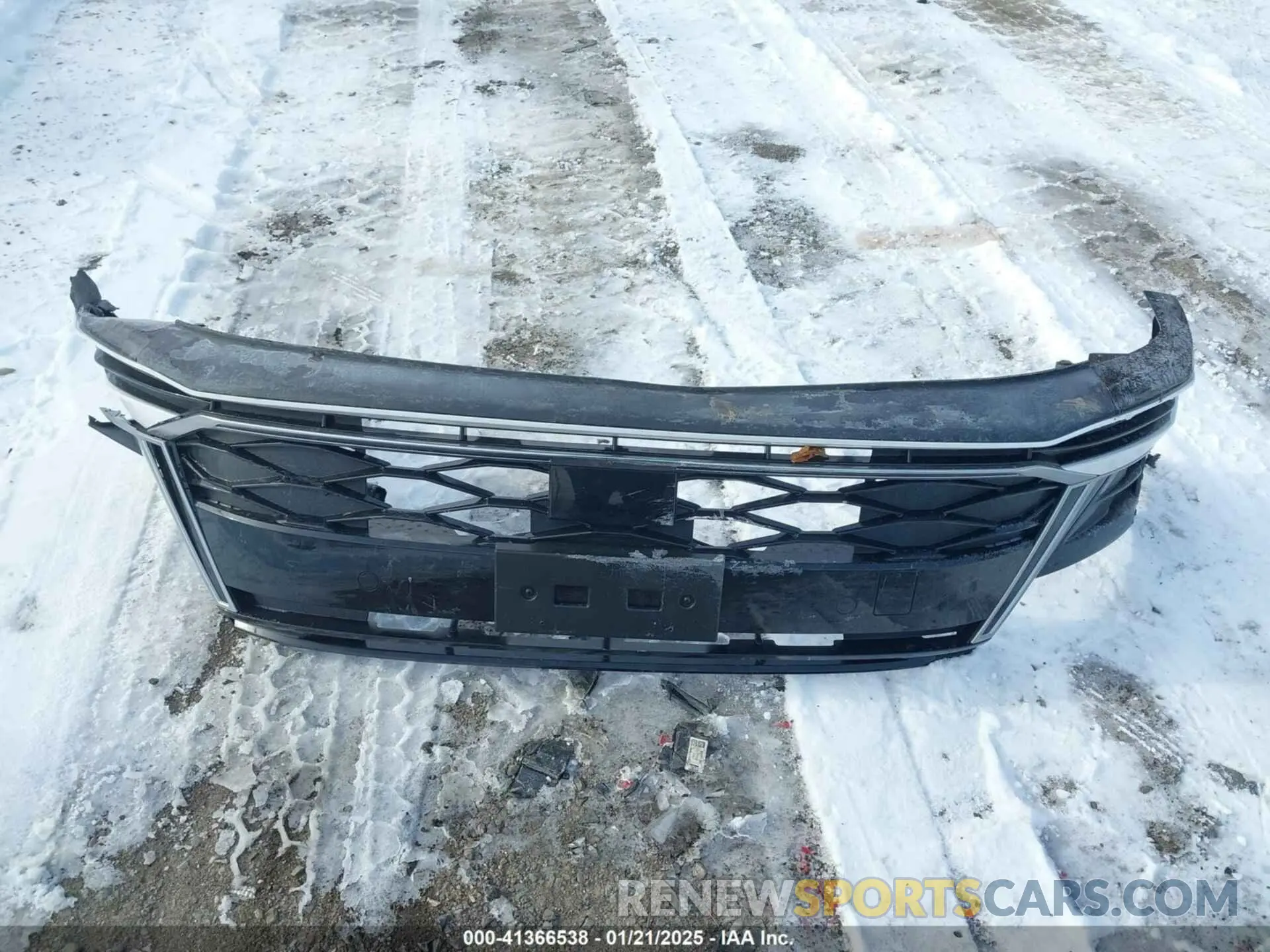 12 Photograph of a damaged car KMHL14JA5RA407176 HYUNDAI SONATA 2024