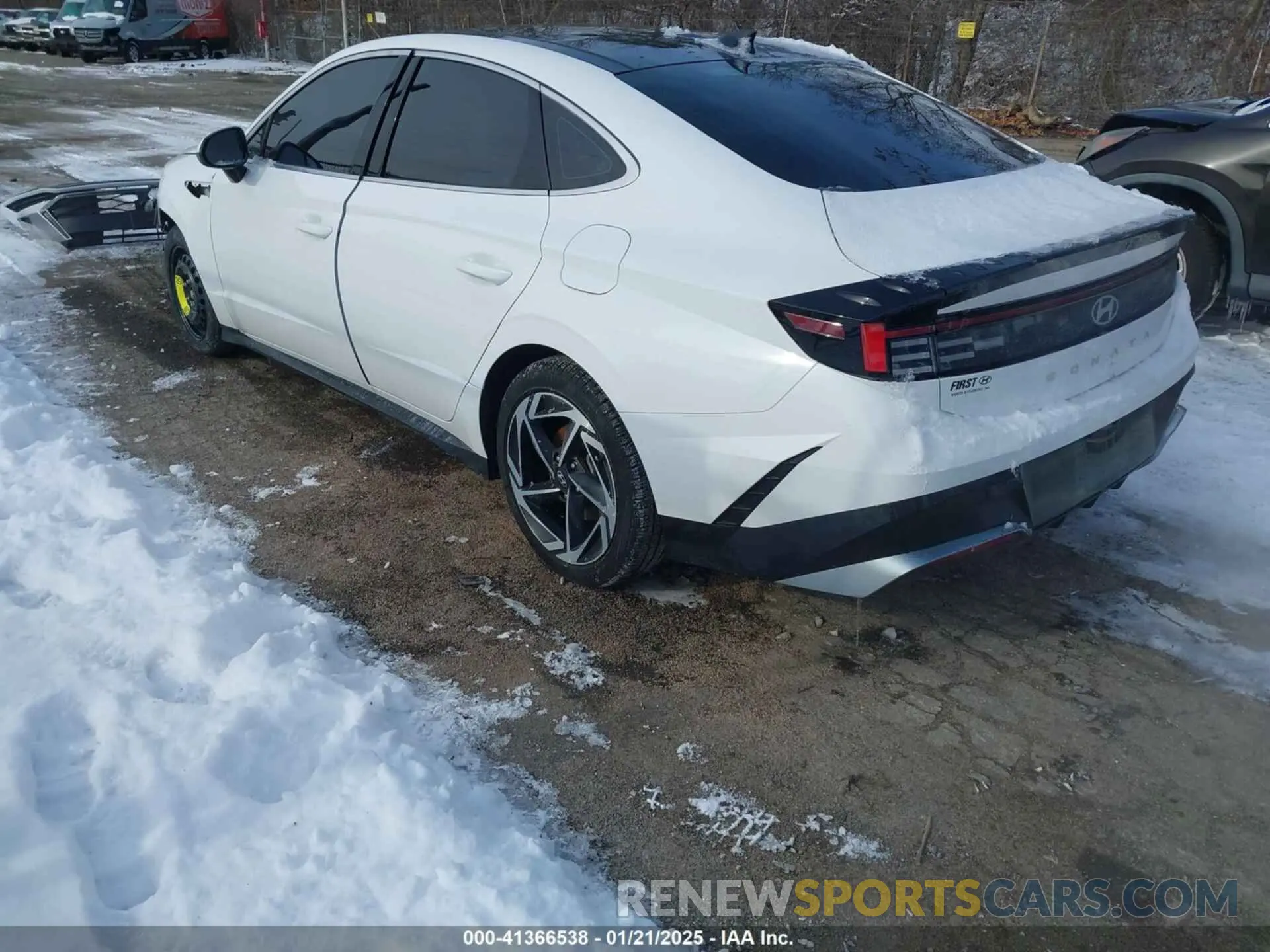 3 Photograph of a damaged car KMHL14JA5RA407176 HYUNDAI SONATA 2024
