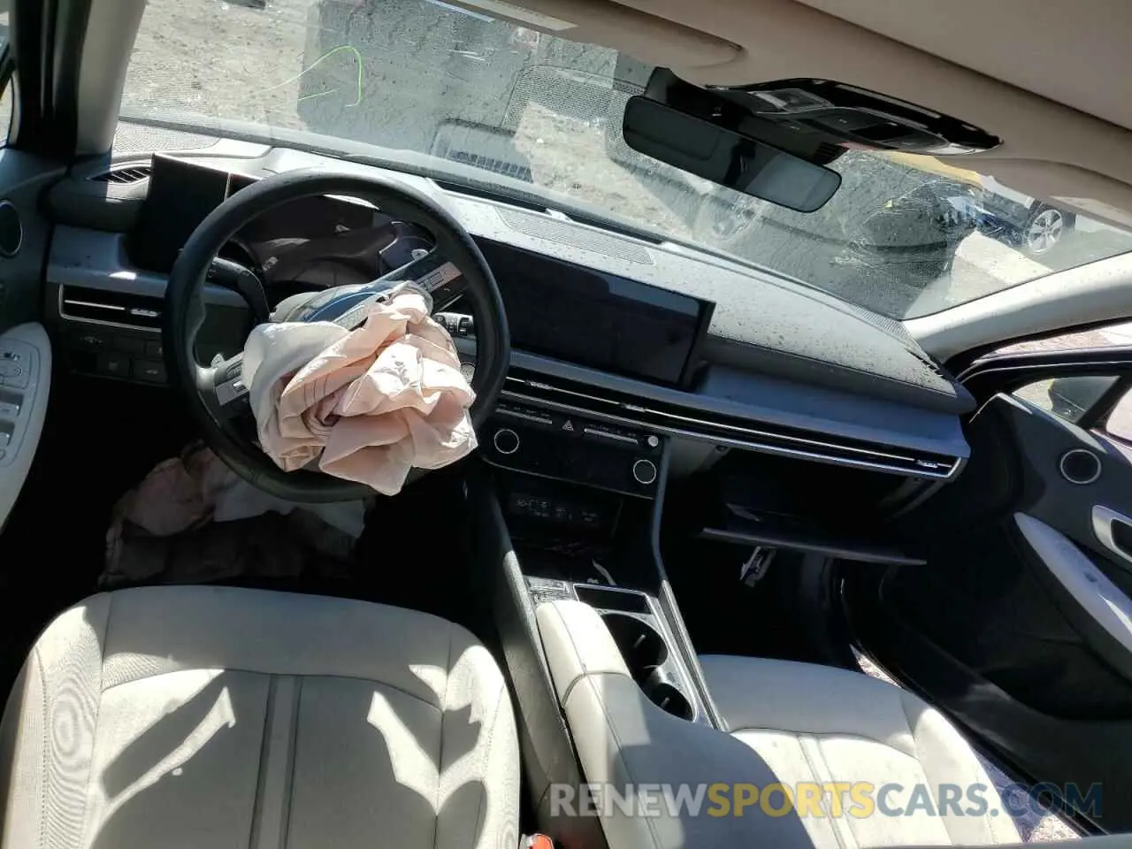 8 Photograph of a damaged car KMHL14JA6RA422821 HYUNDAI SONATA 2024